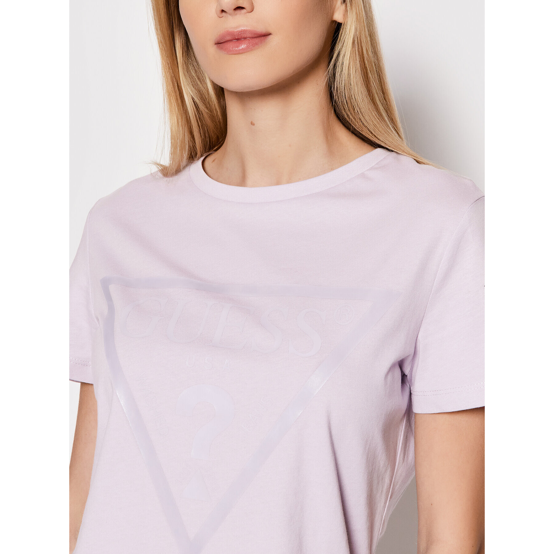 Guess Тишърт V2RI13 K8HM0 Виолетов Regular Fit - Pepit.bg
