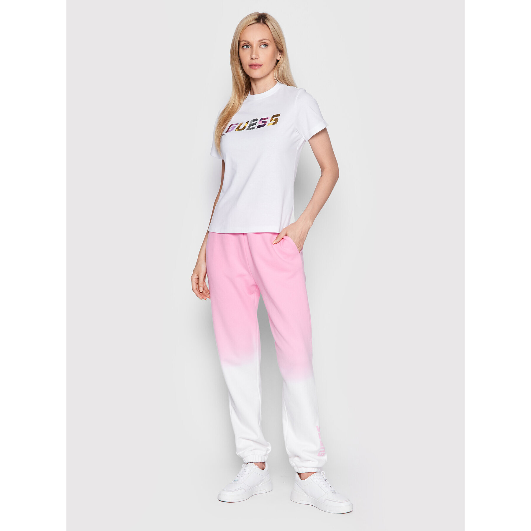 Guess Тишърт V2YI04 I3Z11 Бял Regular Fit - Pepit.bg