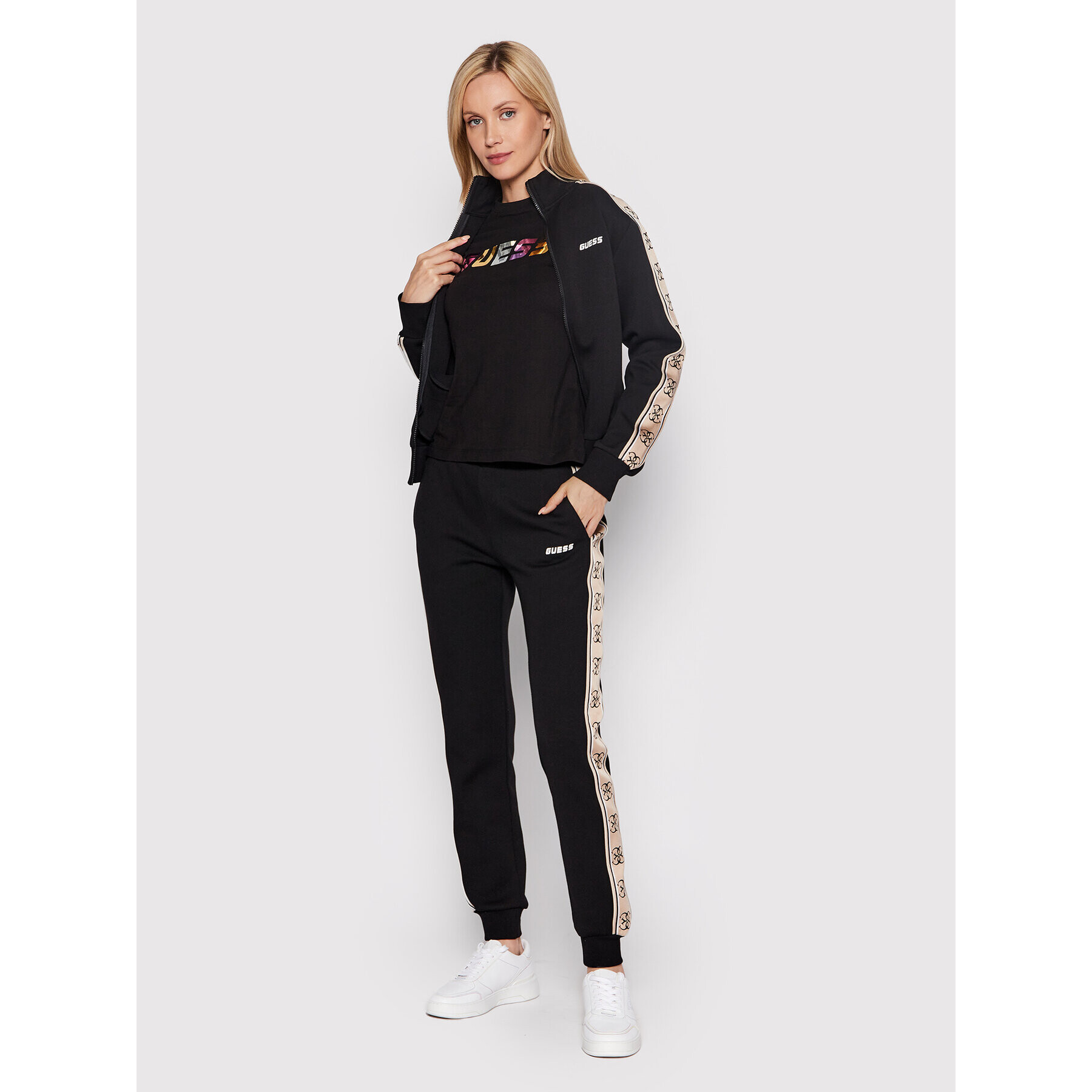 Guess Тишърт V2YI04 I3Z11 Черен Regular Fit - Pepit.bg