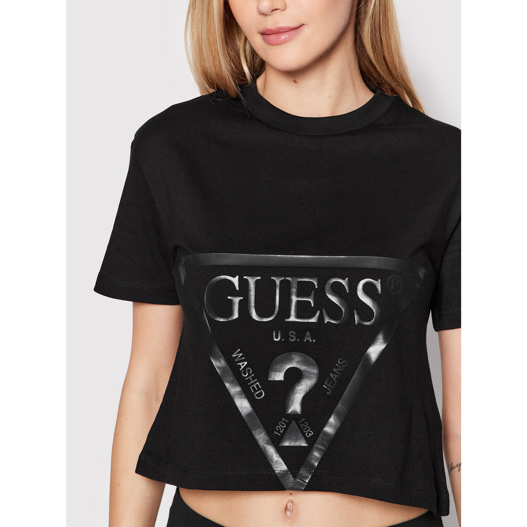 Guess Тишърт V2YI06 K8HM0 Черен Regular Fit - Pepit.bg