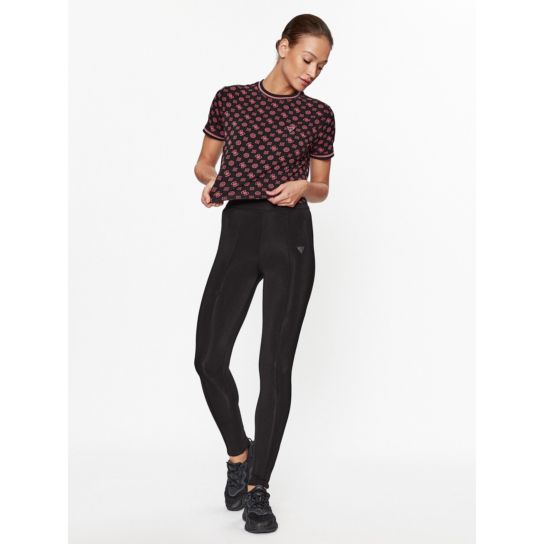 Guess Тишърт V3BI10 J1314 Цветен Regular Fit - Pepit.bg