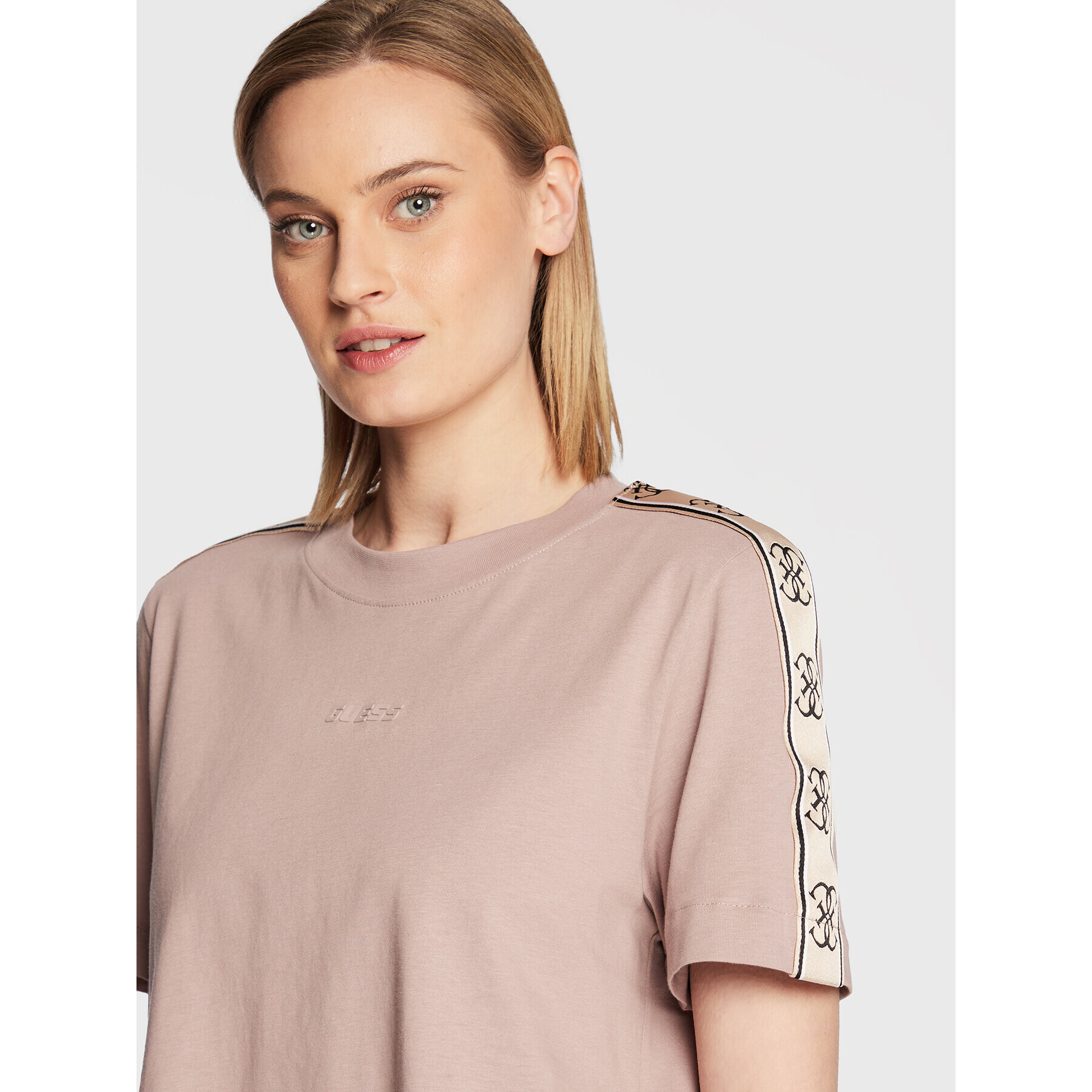 Guess Тишърт V3RI08 I3Z14 Розов Relaxed Fit - Pepit.bg