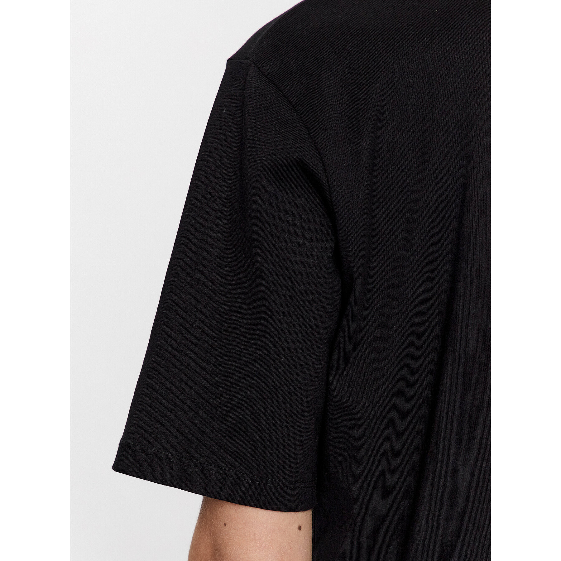 Guess Тишърт V3YI16 I3Z14 Черен Regular Fit - Pepit.bg