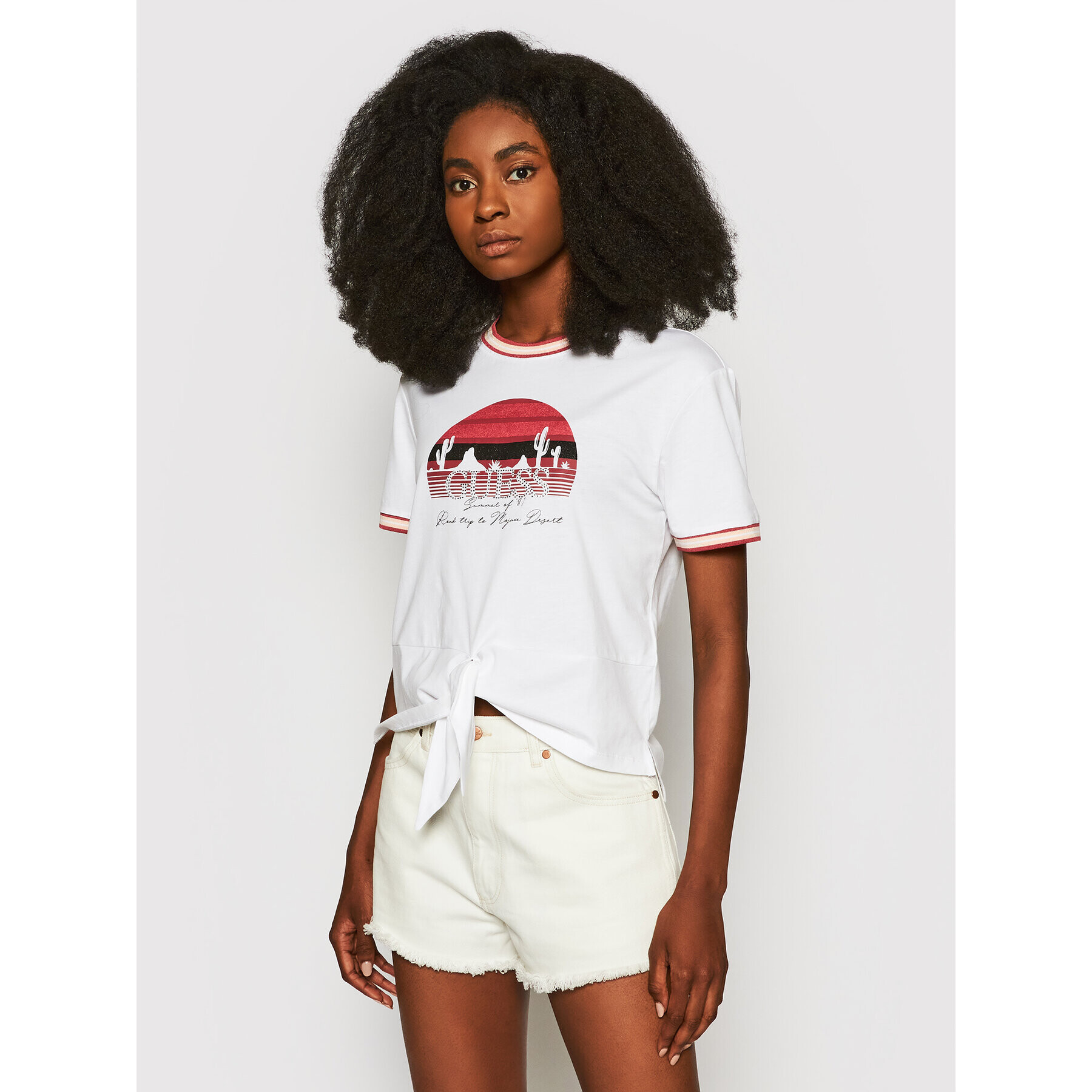 Guess Тишърт Virginia W1GI0T JA911 Бял Regular Fit - Pepit.bg