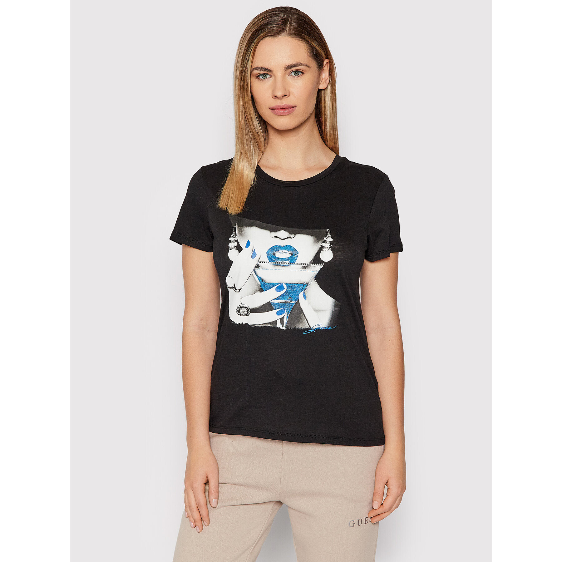 Guess Тишърт W1RI02 K9TD2 Черен Regular Fit - Pepit.bg