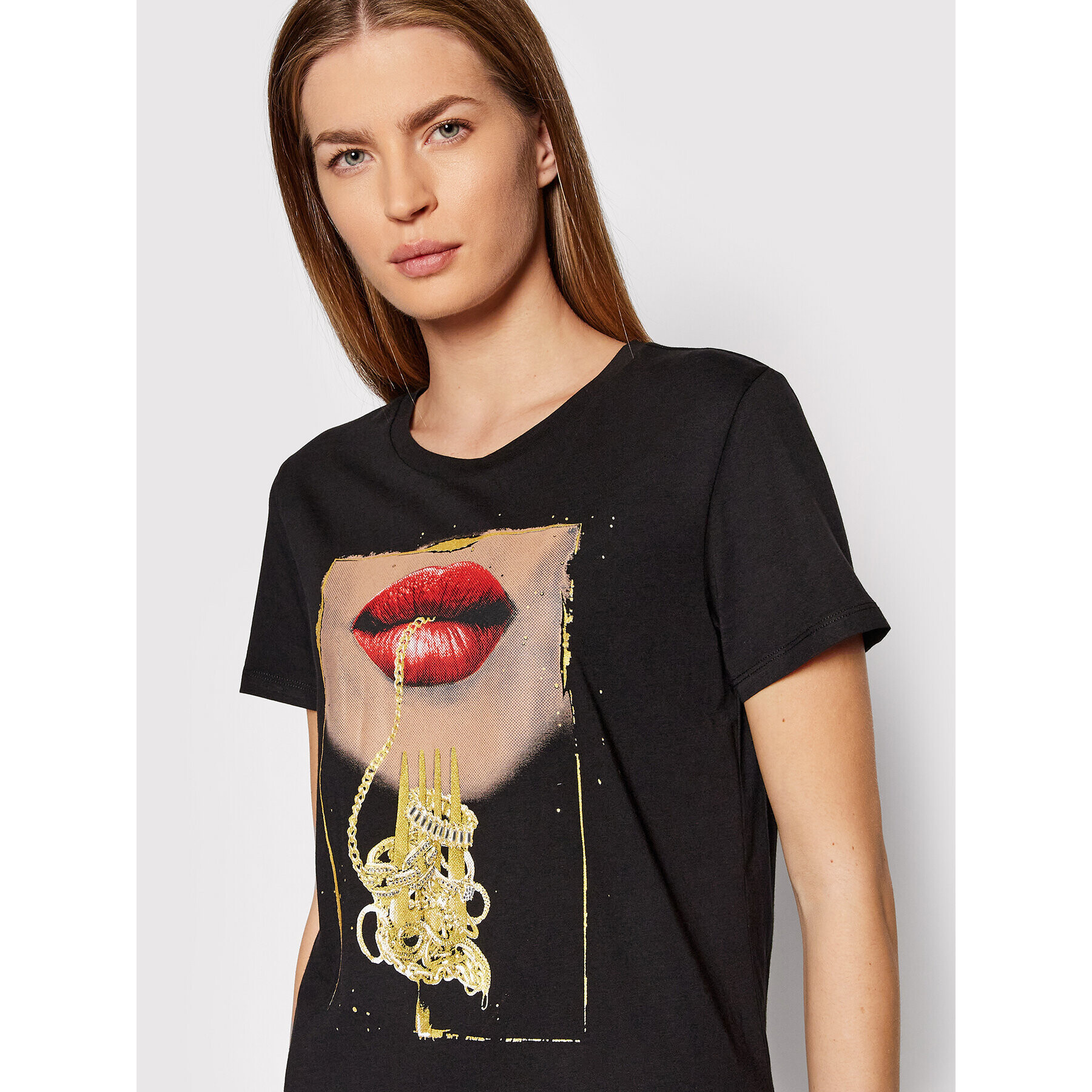 Guess Тишърт W1RI07 K9SN4 Черен Regular Fit - Pepit.bg