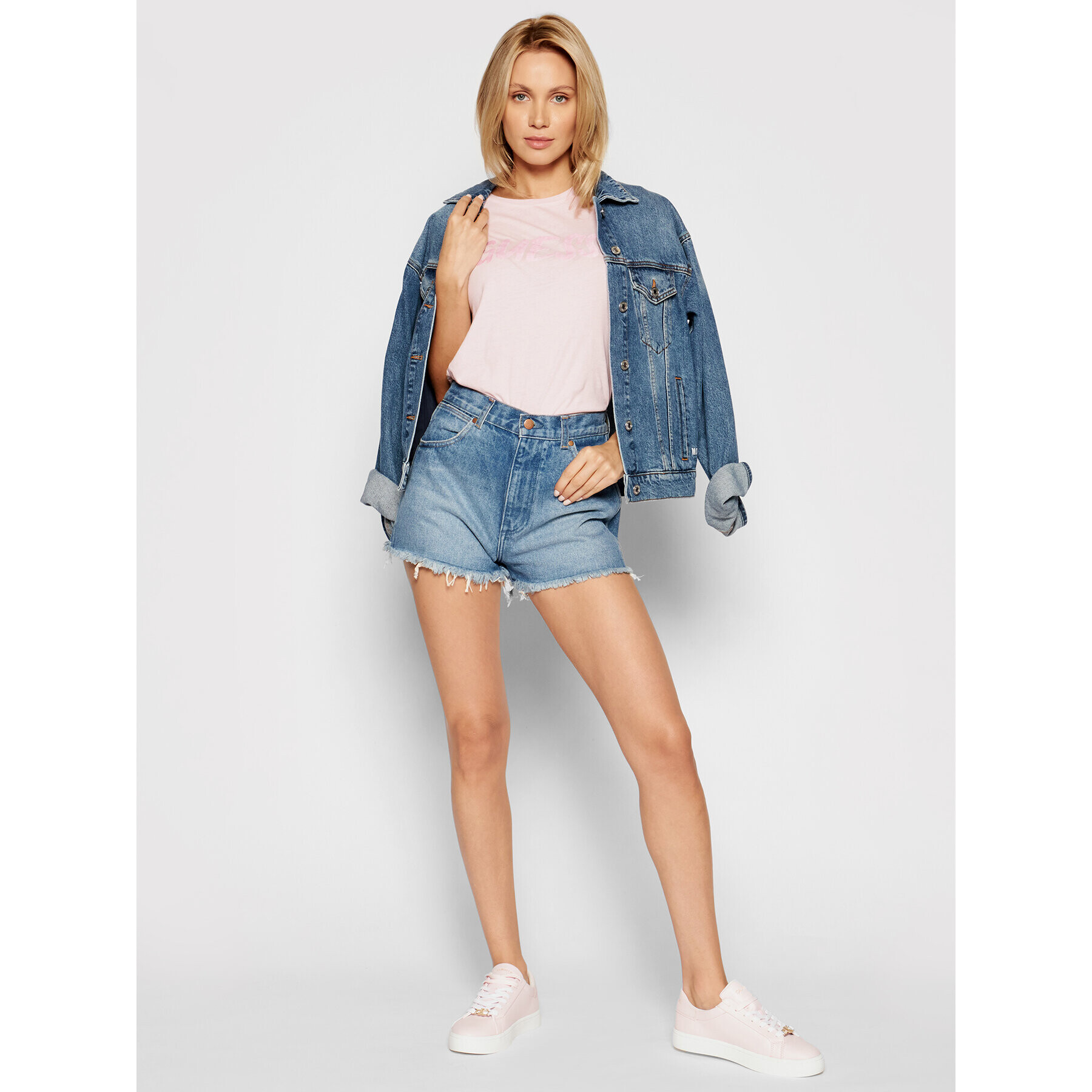 Guess Тишърт W1YI45 RA0Q0 Розов Regular Fit - Pepit.bg