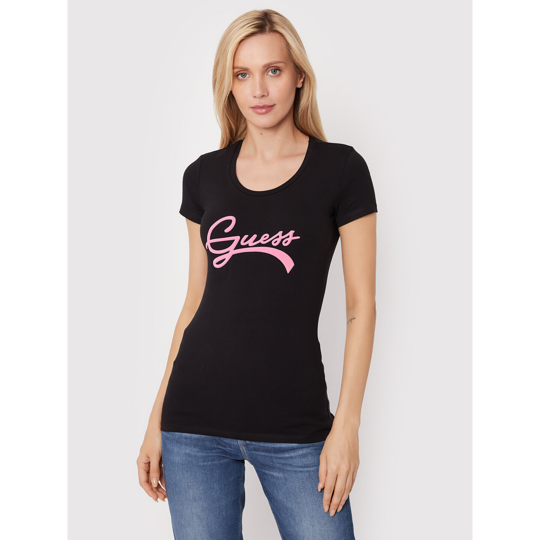 Guess Тишърт W2BI66 J1311 Черен Slim Fit - Pepit.bg
