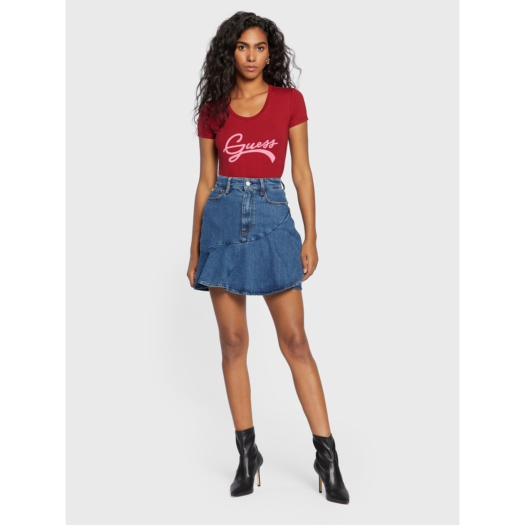 Guess Тишърт W2BI66 J1311 Червен Slim Fit - Pepit.bg
