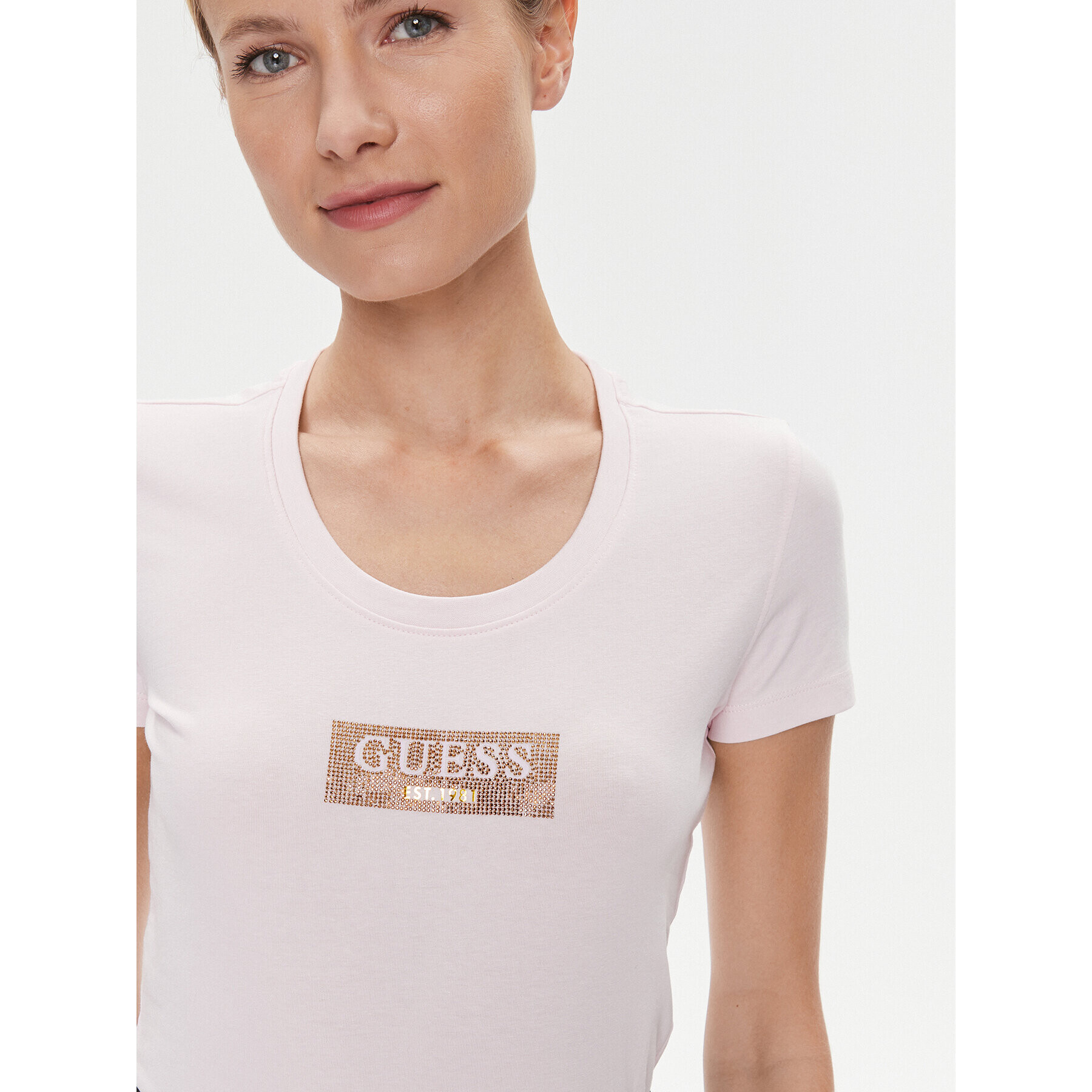 Guess Тишърт W4RI33 J1314 Розов Slim Fit - Pepit.bg