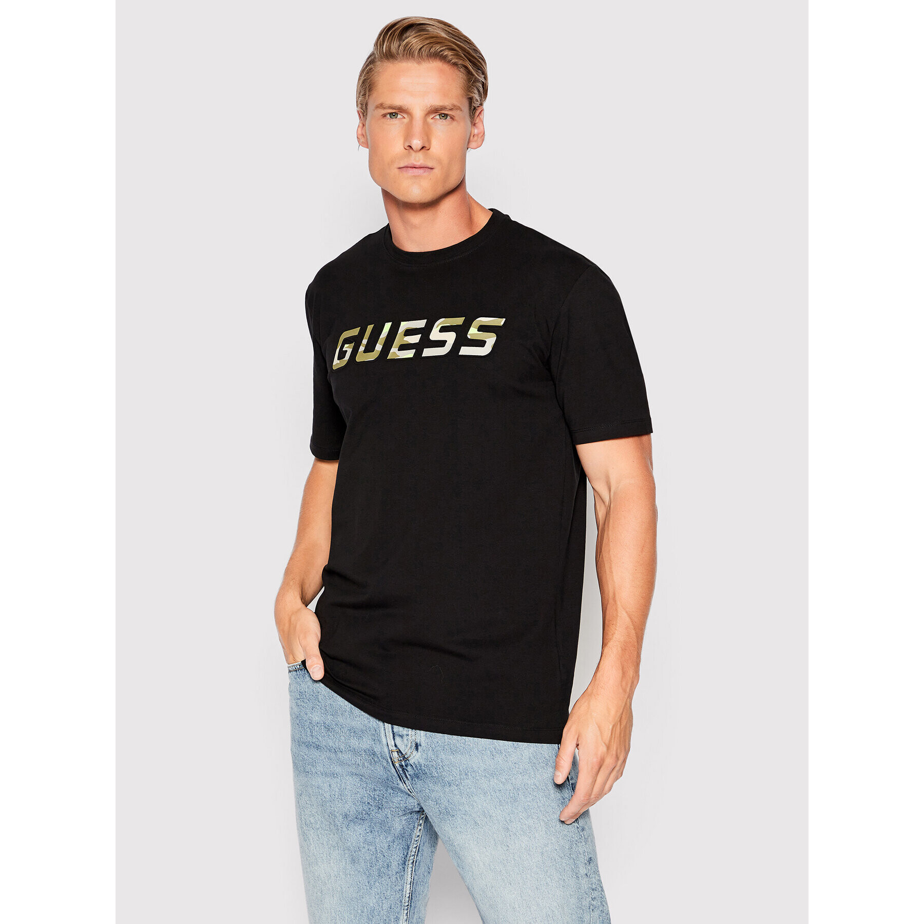 Guess Тишърт Z2YI09 J1311 Черен Regular Fit - Pepit.bg