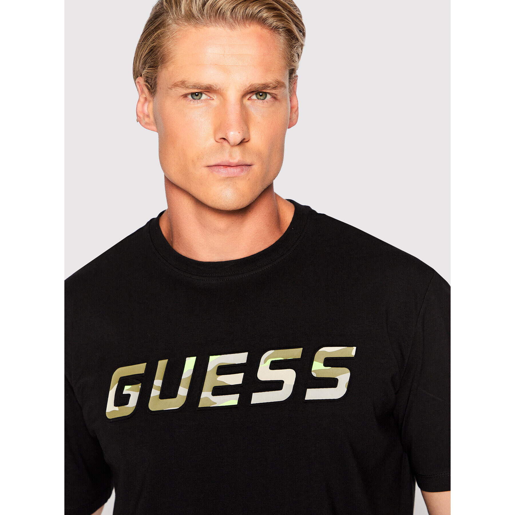 Guess Тишърт Z2YI09 J1311 Черен Regular Fit - Pepit.bg