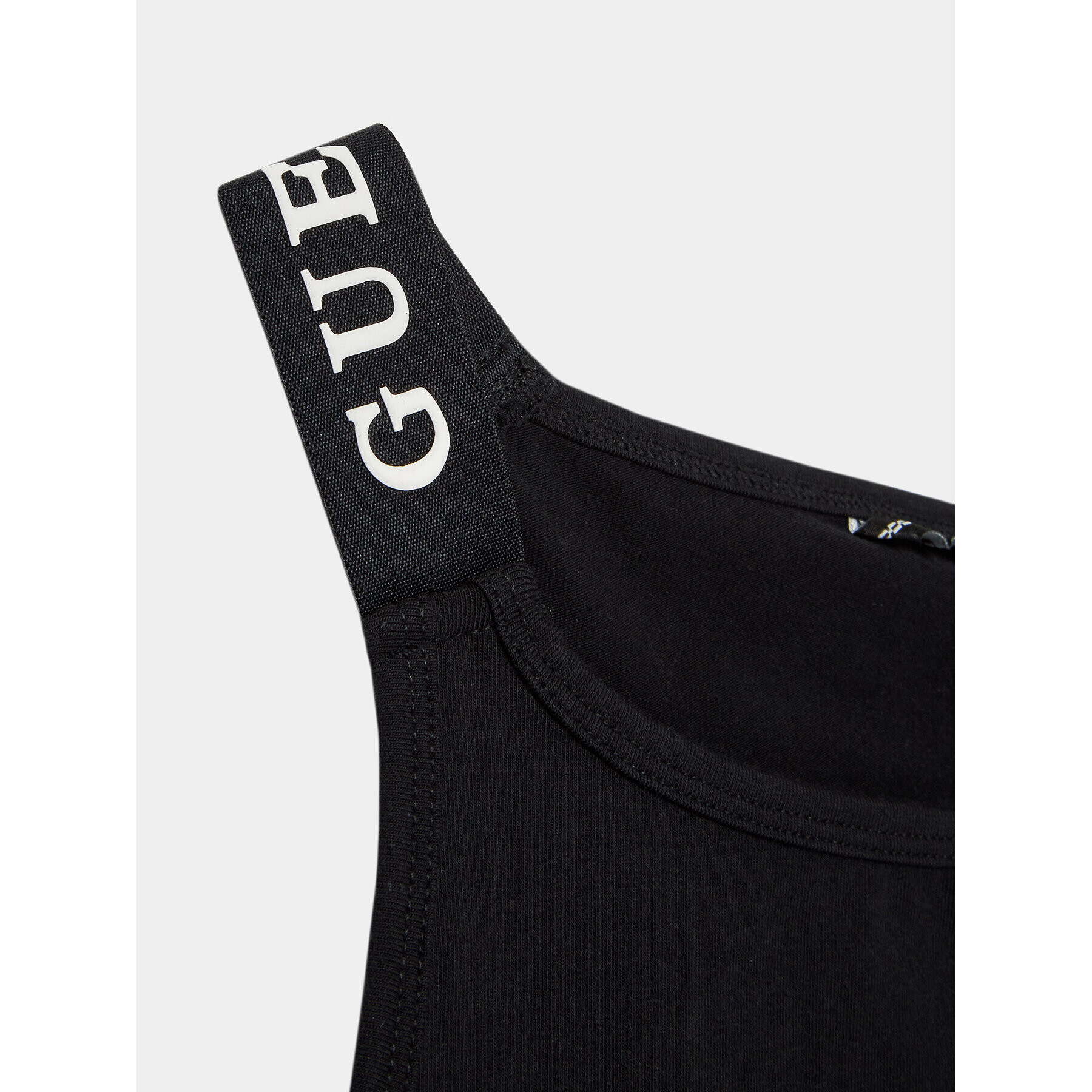 Guess топ J3YI58 KABR0 Черен Slim Fit - Pepit.bg