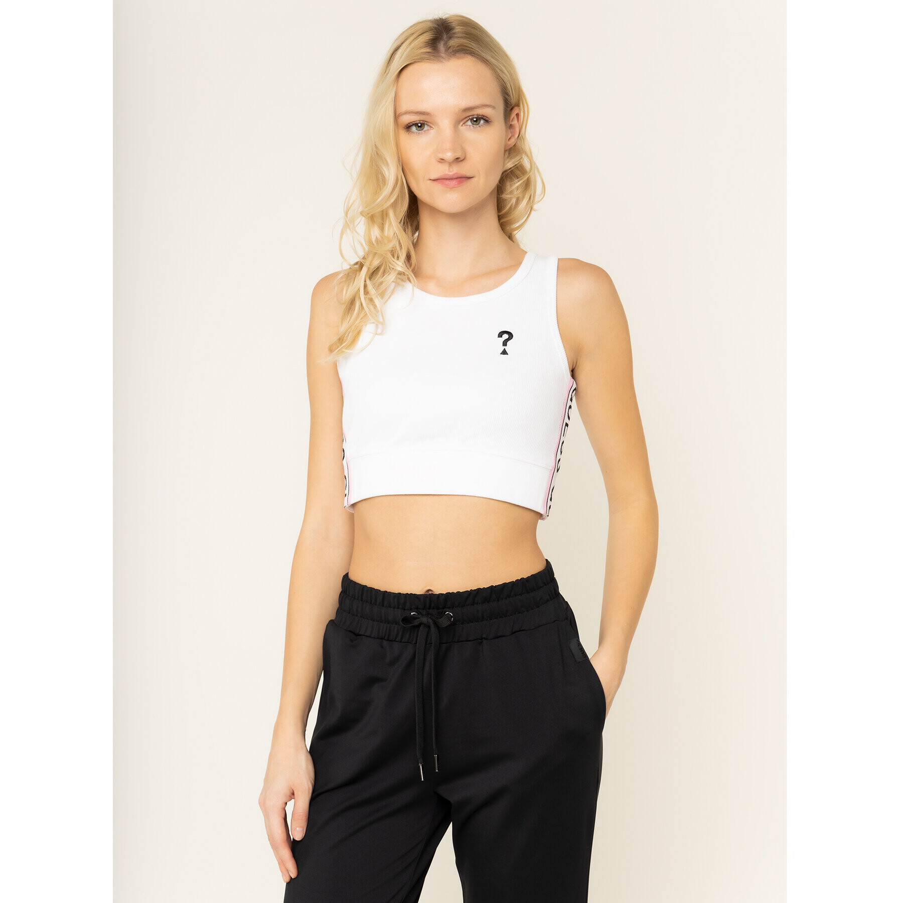 Guess Топ Linda W01P96 K9JE0 Бял Slim Fit - Pepit.bg