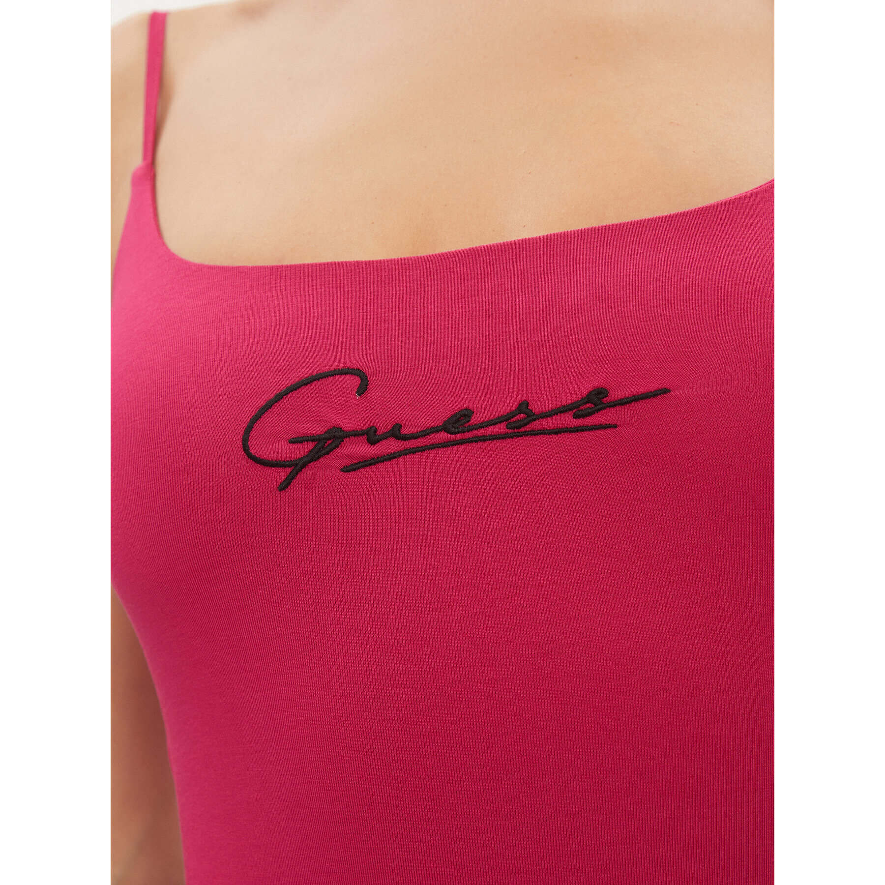 Guess топ Signature V4RP06 J1314 Розов Regular Fit - Pepit.bg