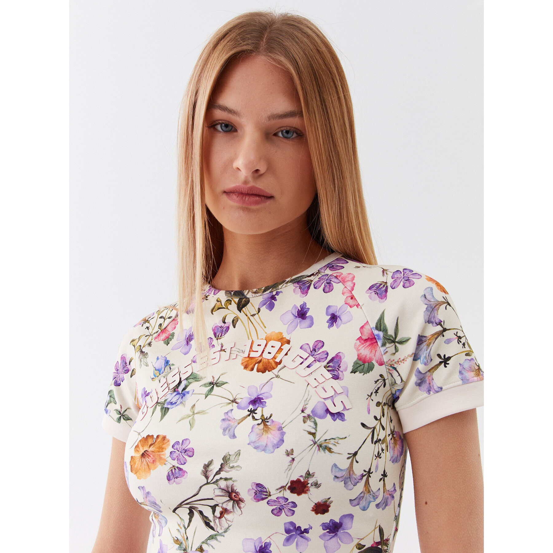 Guess топ V3YP16 KBP41 Бежов Slim Fit - Pepit.bg