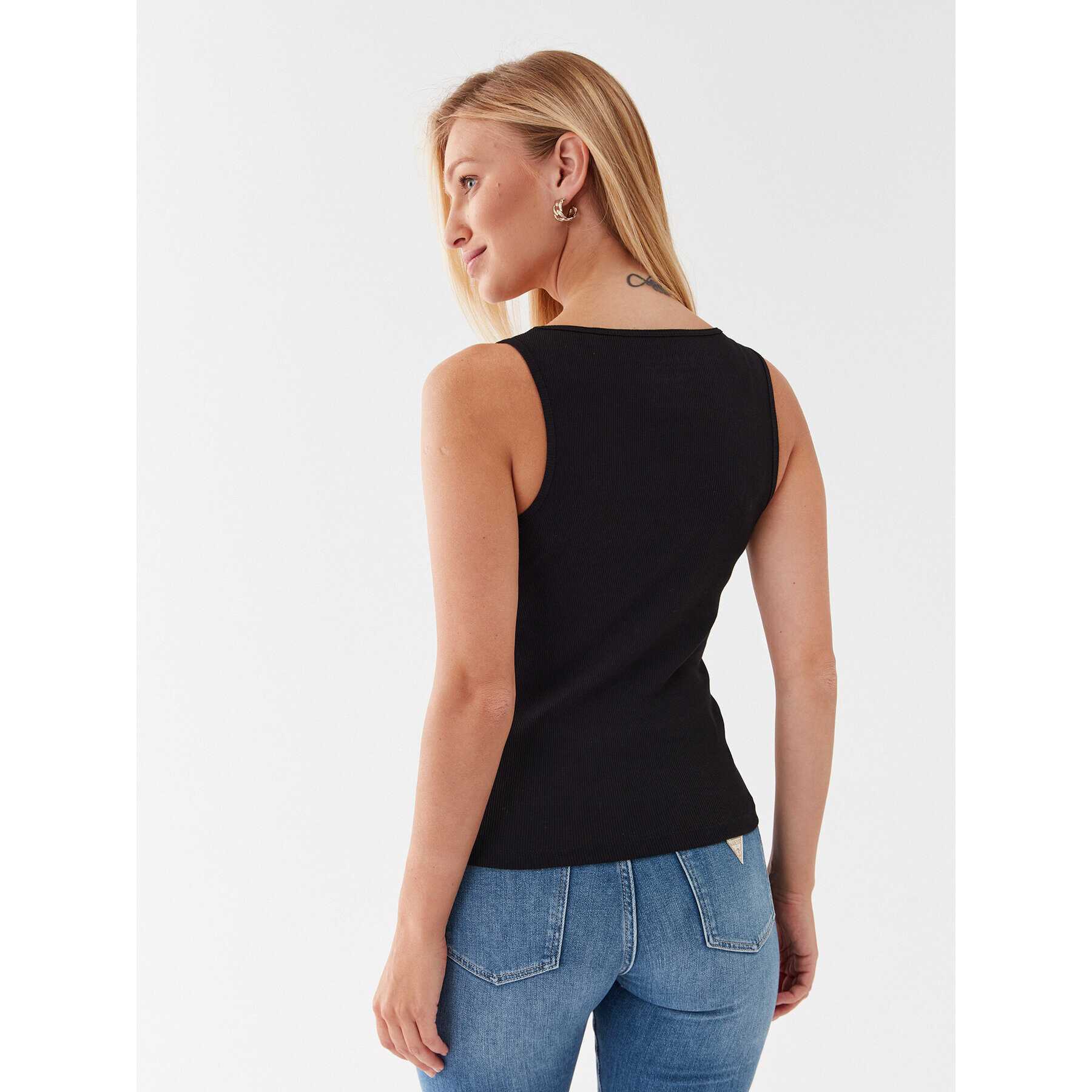 Guess топ W3YP10 K1814 Черен Slim Fit - Pepit.bg