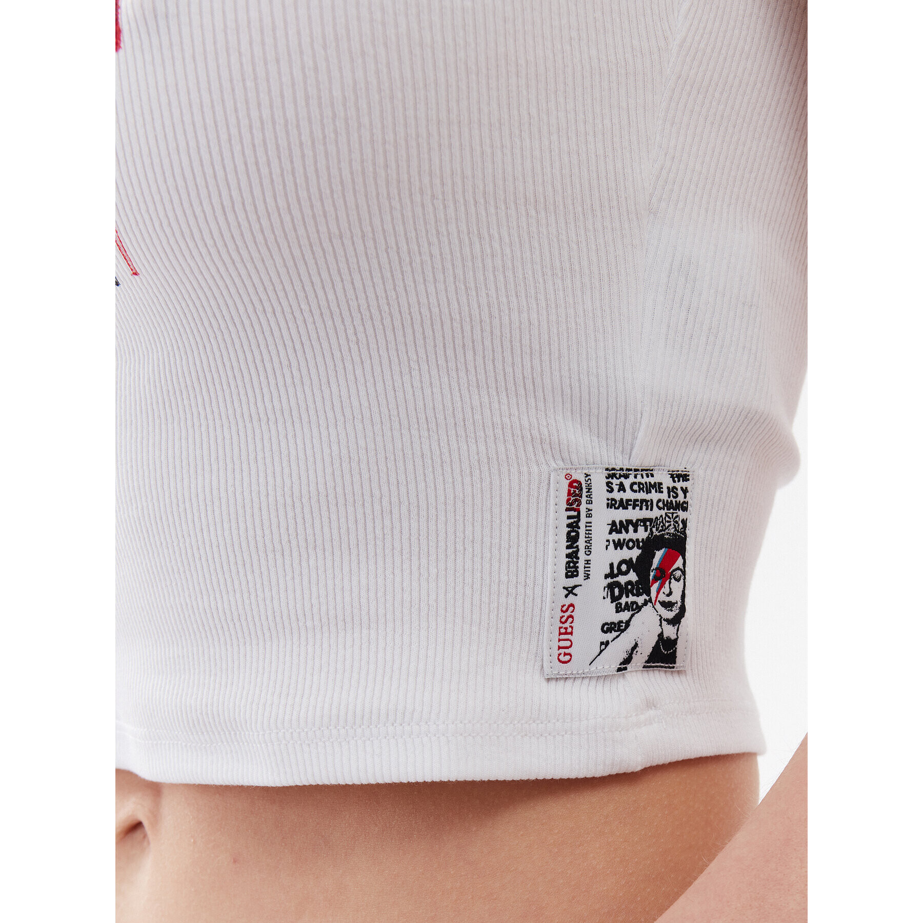 Guess топ W3YP50 KA0H1 Бял Cropp Fit - Pepit.bg