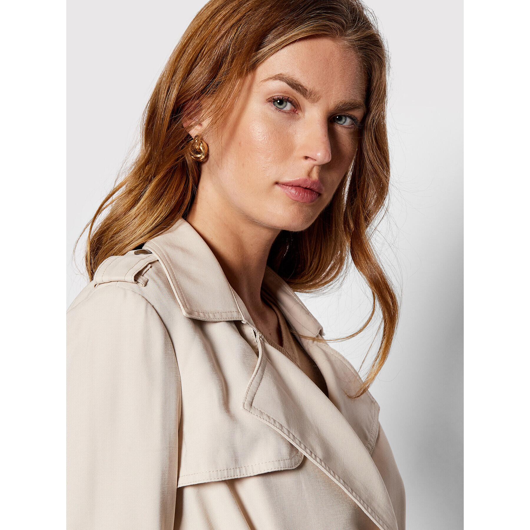 Guess Тренч W2YL22 WE0K0 Бежов Regular Fit - Pepit.bg