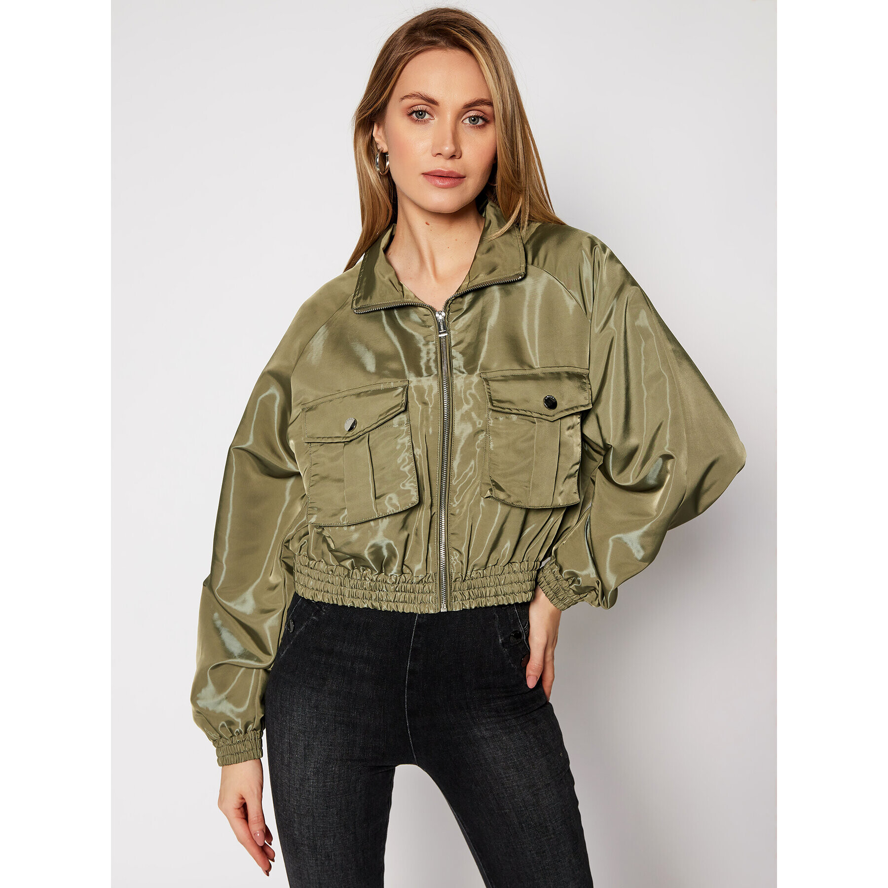 Guess Яке бомбър W1RL84 WDOG2 Зелен Regular Fit - Pepit.bg