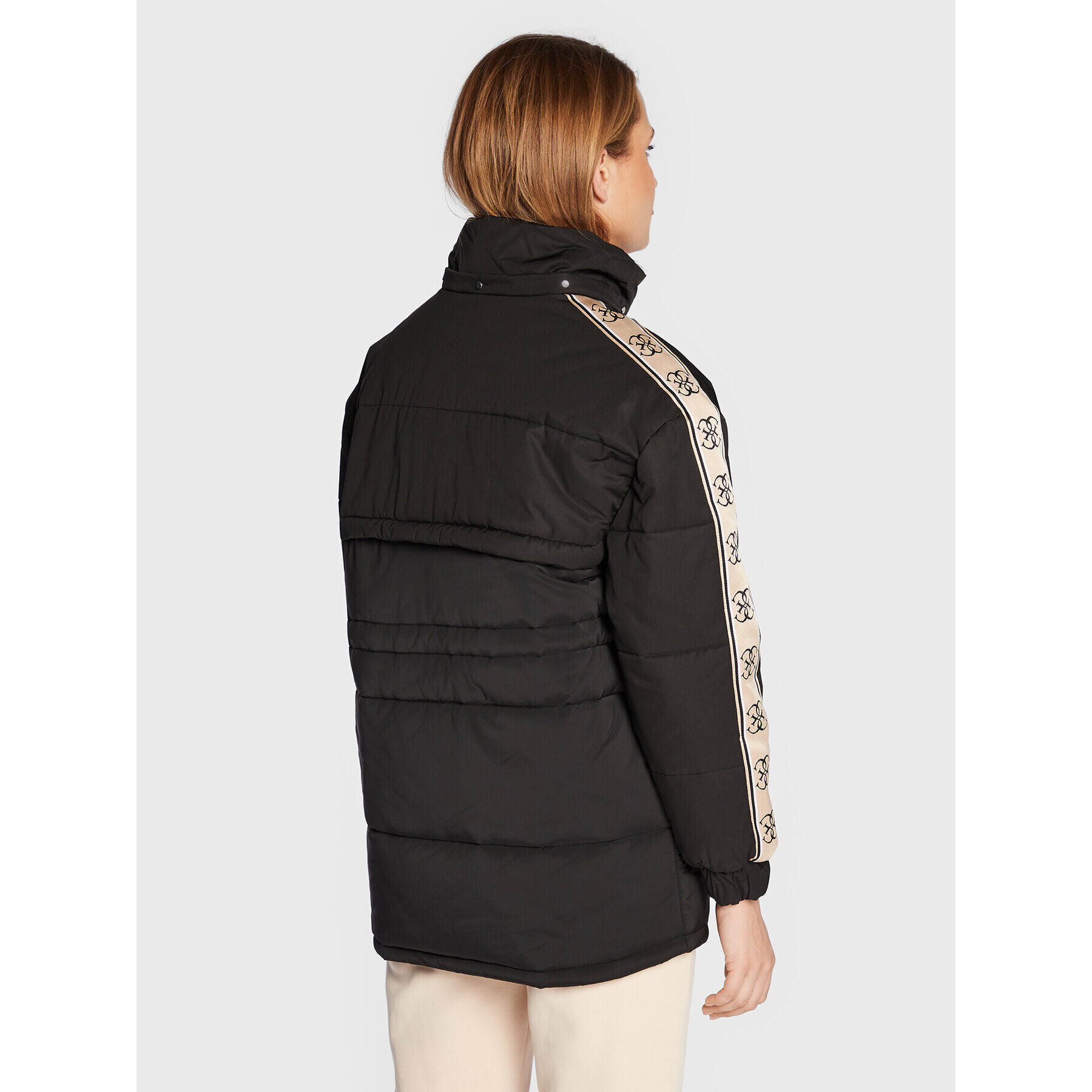 Guess Зимно яке 4G V2BL09 WF330 Черен Regular Fit - Pepit.bg