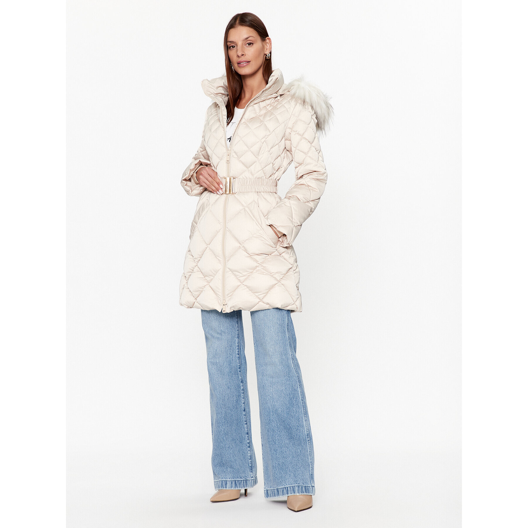 Guess Зимно палто W3BL36 WEX52 Бежов Regular Fit - Pepit.bg