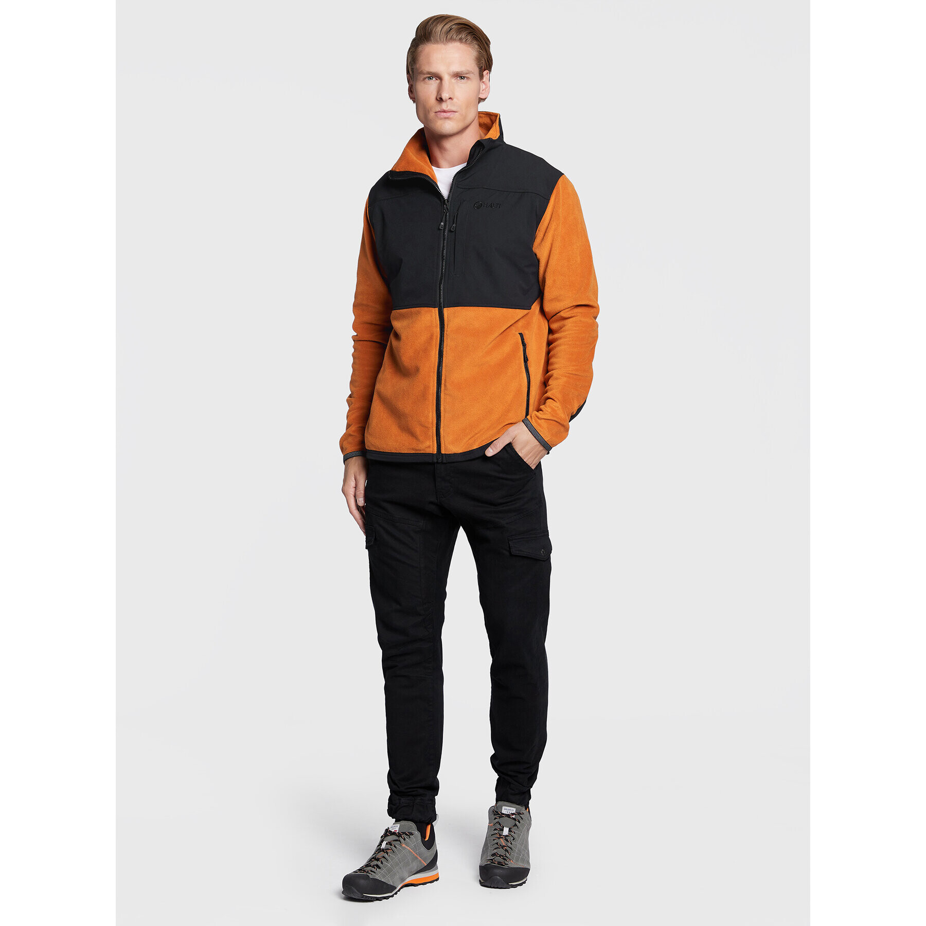 Halti Полар Pioneering 088-0136 Кафяв Regular Fit - Pepit.bg