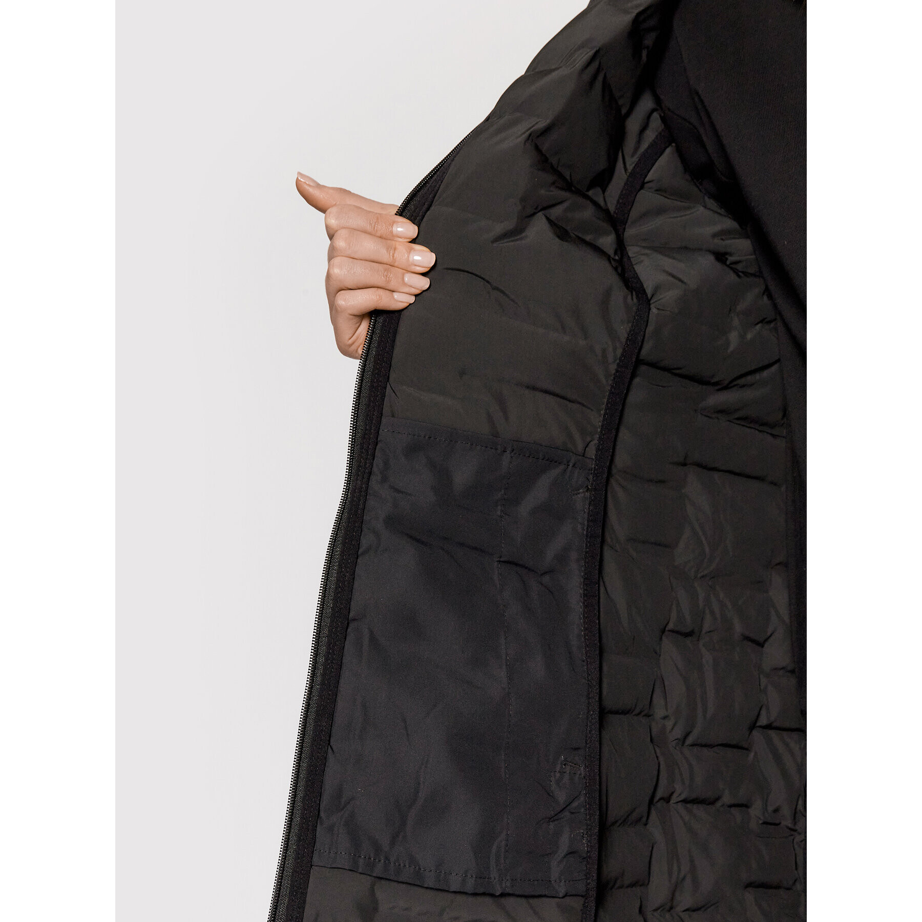 Halti Пухено яке Muras W Quilted 065-0383 Черен Regular Fit - Pepit.bg