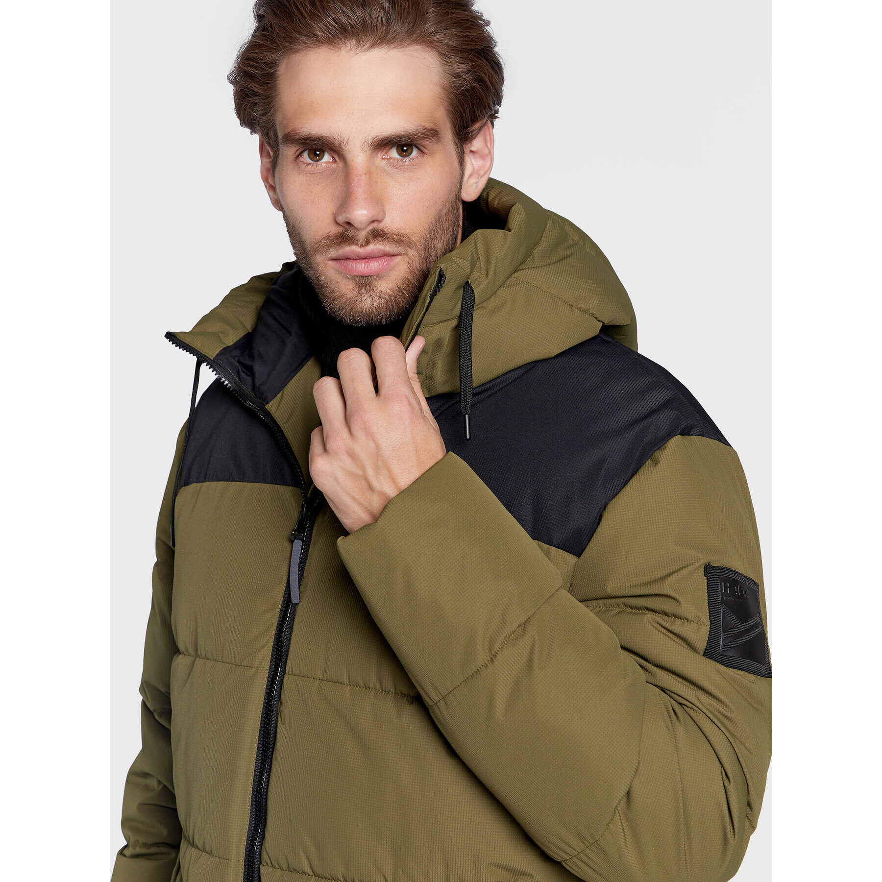 Halti Пухено яке Linjat 065-0419 Зелен Regular Fit - Pepit.bg