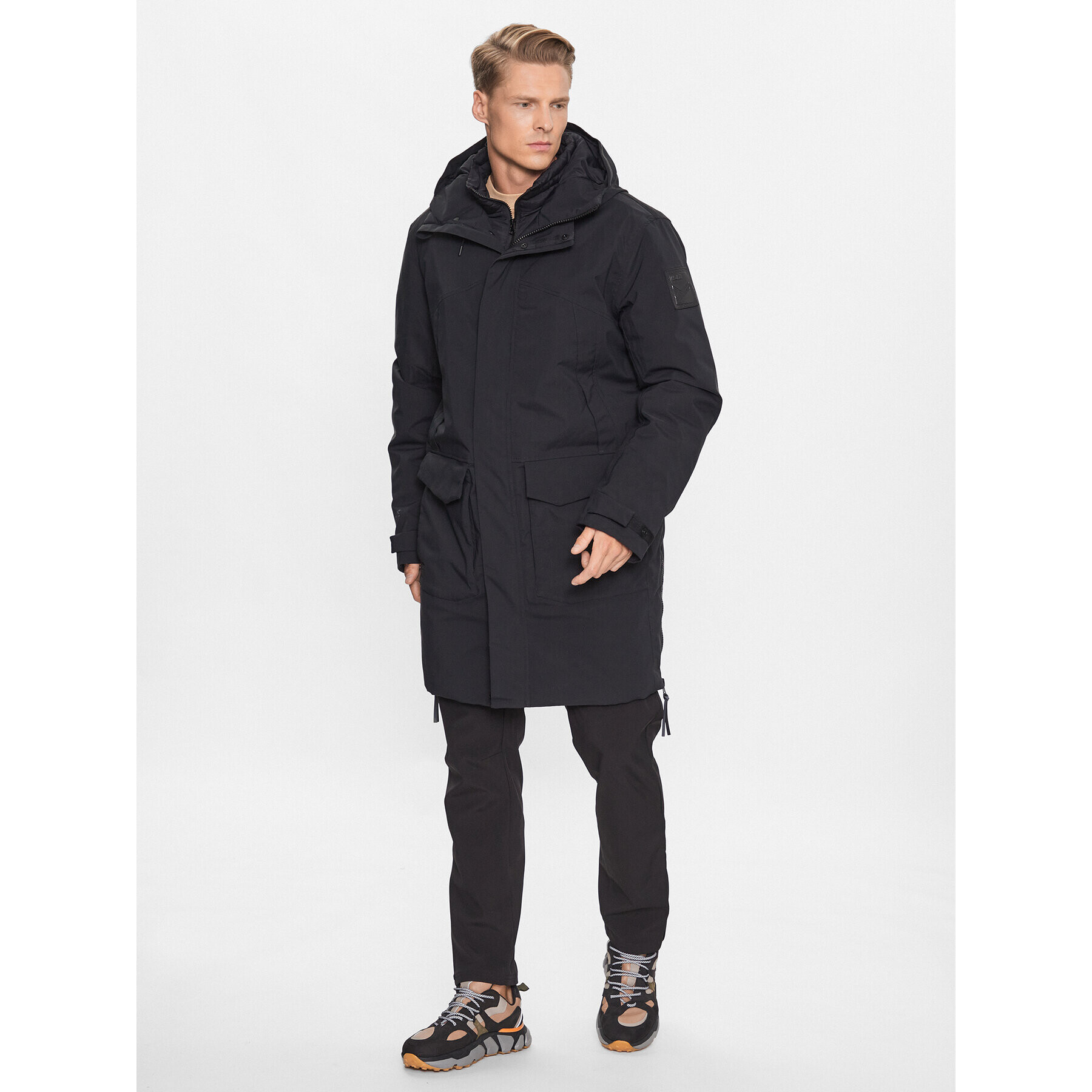 Halti Зимно яке Bergga 065-0426 Черен Regular Fit - Pepit.bg