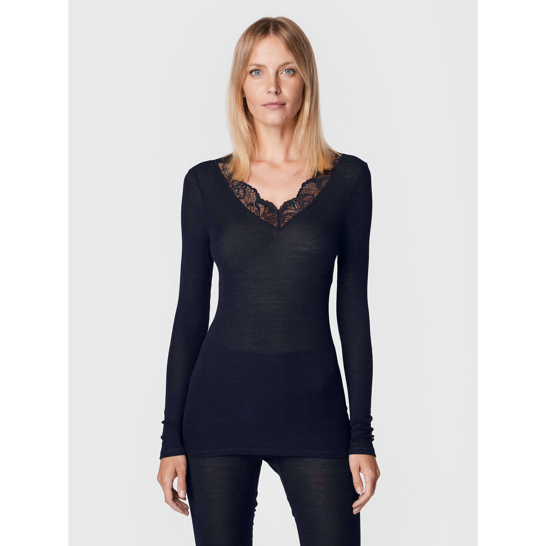 Hanro Блуза Woolen Lace 2994 Черен Slim Fit - Pepit.bg