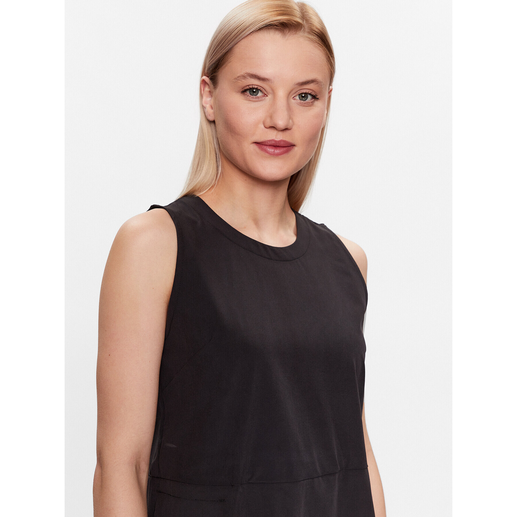 Helly Hansen Ежедневна рокля Viken 62820 Черен Regular Fit - Pepit.bg