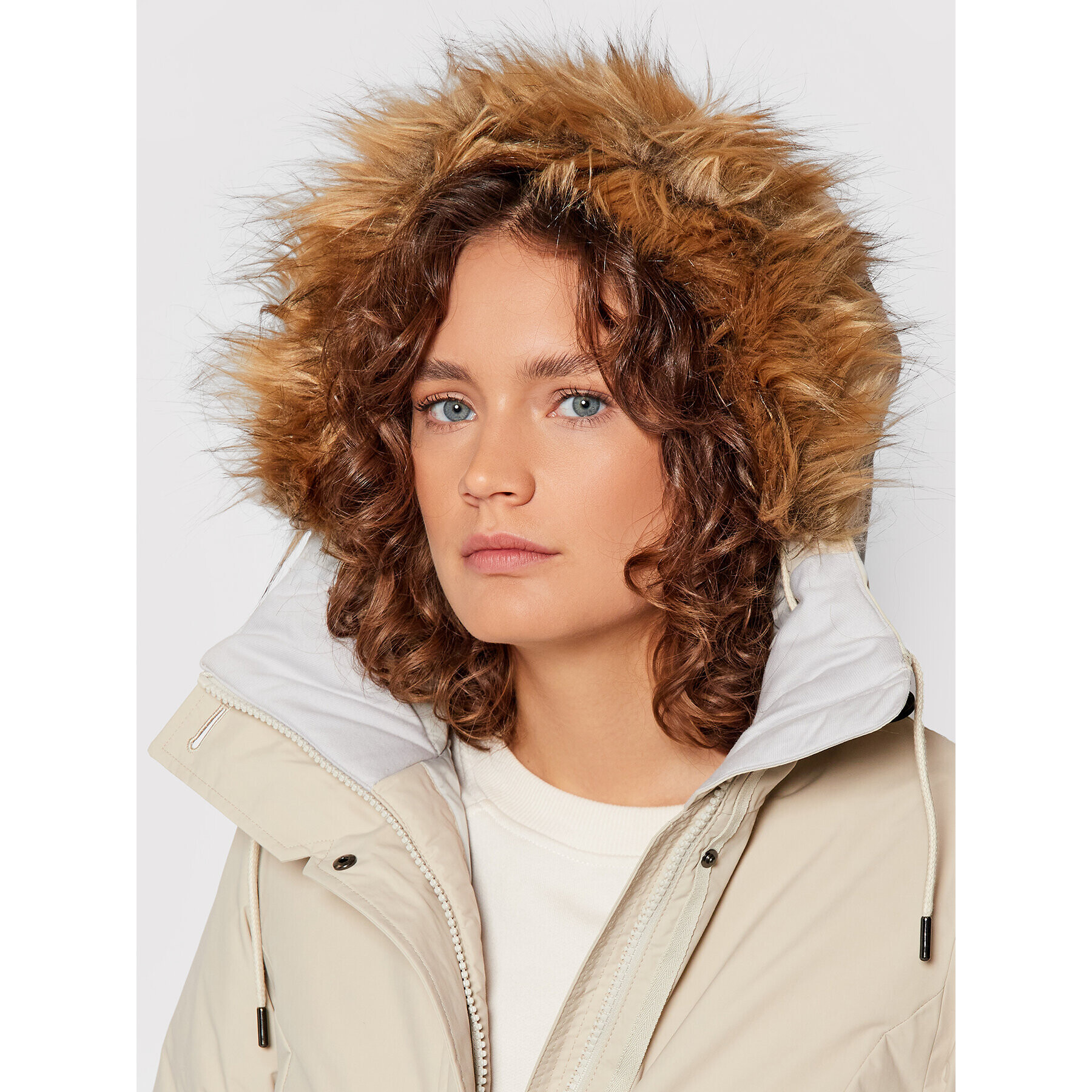 Helly Hansen Парка Classic 53505 Бежов Regular Fit - Pepit.bg