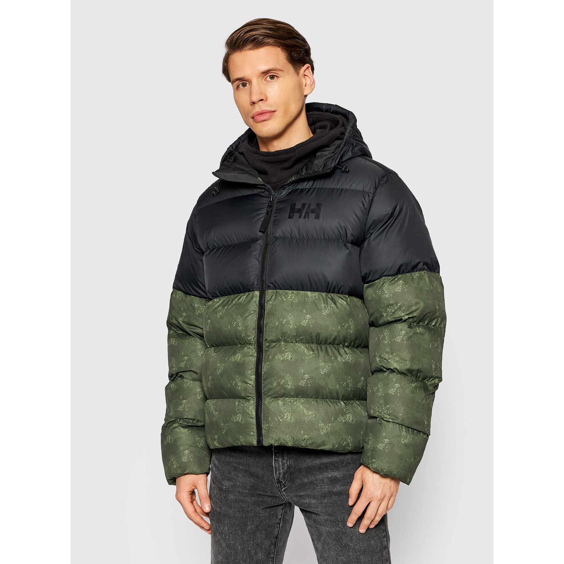 Helly Hansen Пухено яке Active Puffy 53523 Зелен Regular Fit - Pepit.bg