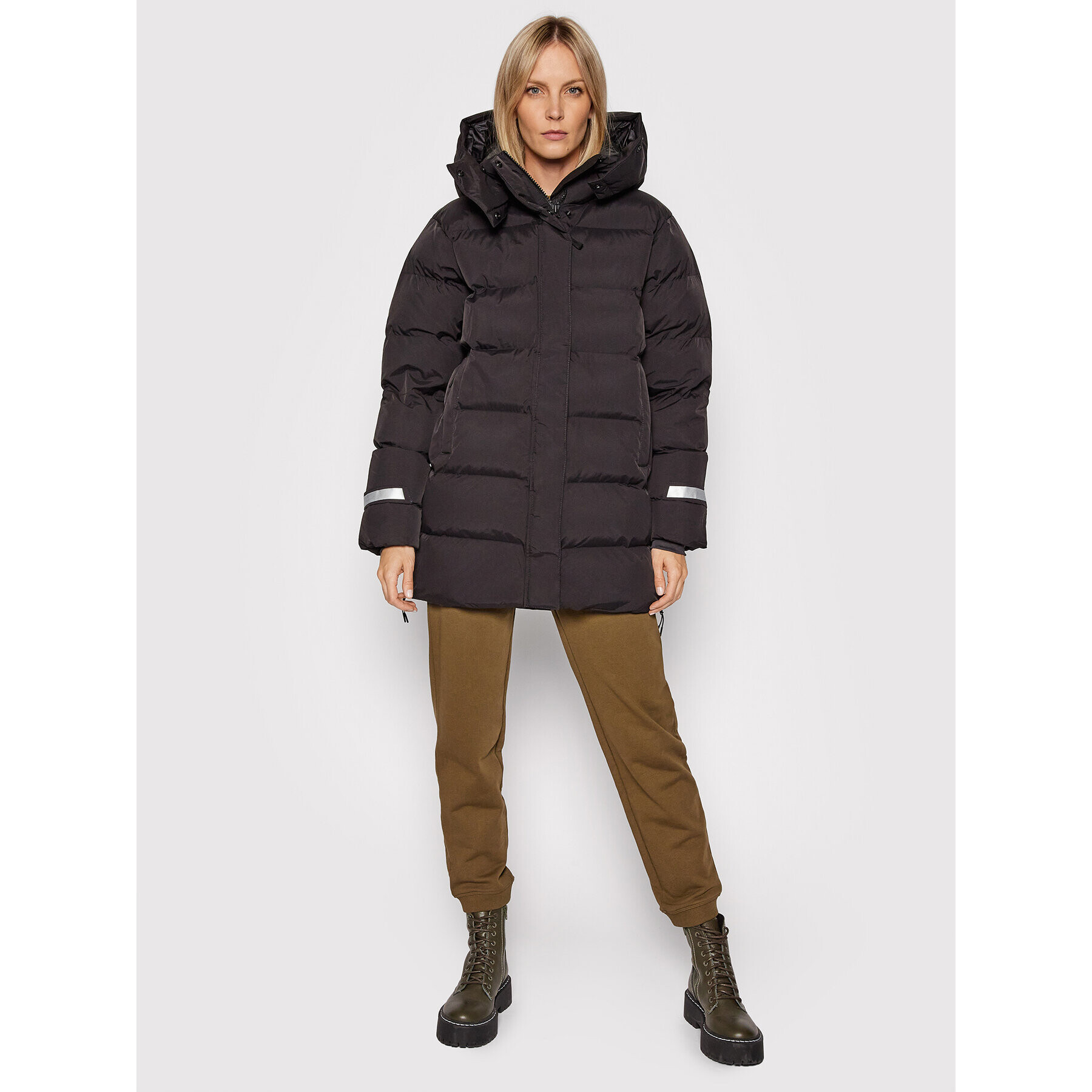 Helly Hansen Пухено яке Aspire 53515 Черен Relaxed Fit - Pepit.bg
