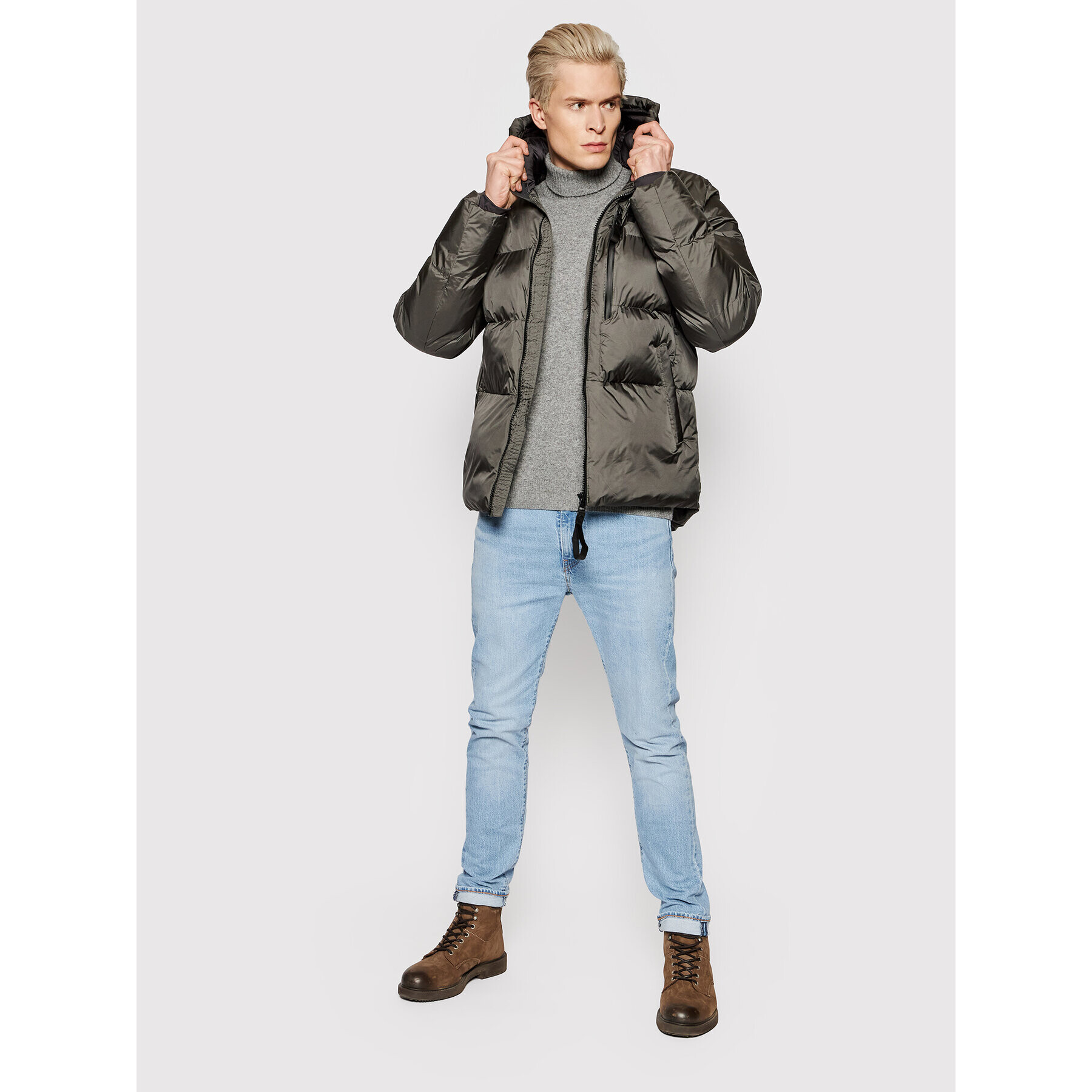 Helly Hansen Пухено яке Active Winter 53171 Сив Regular Fit - Pepit.bg