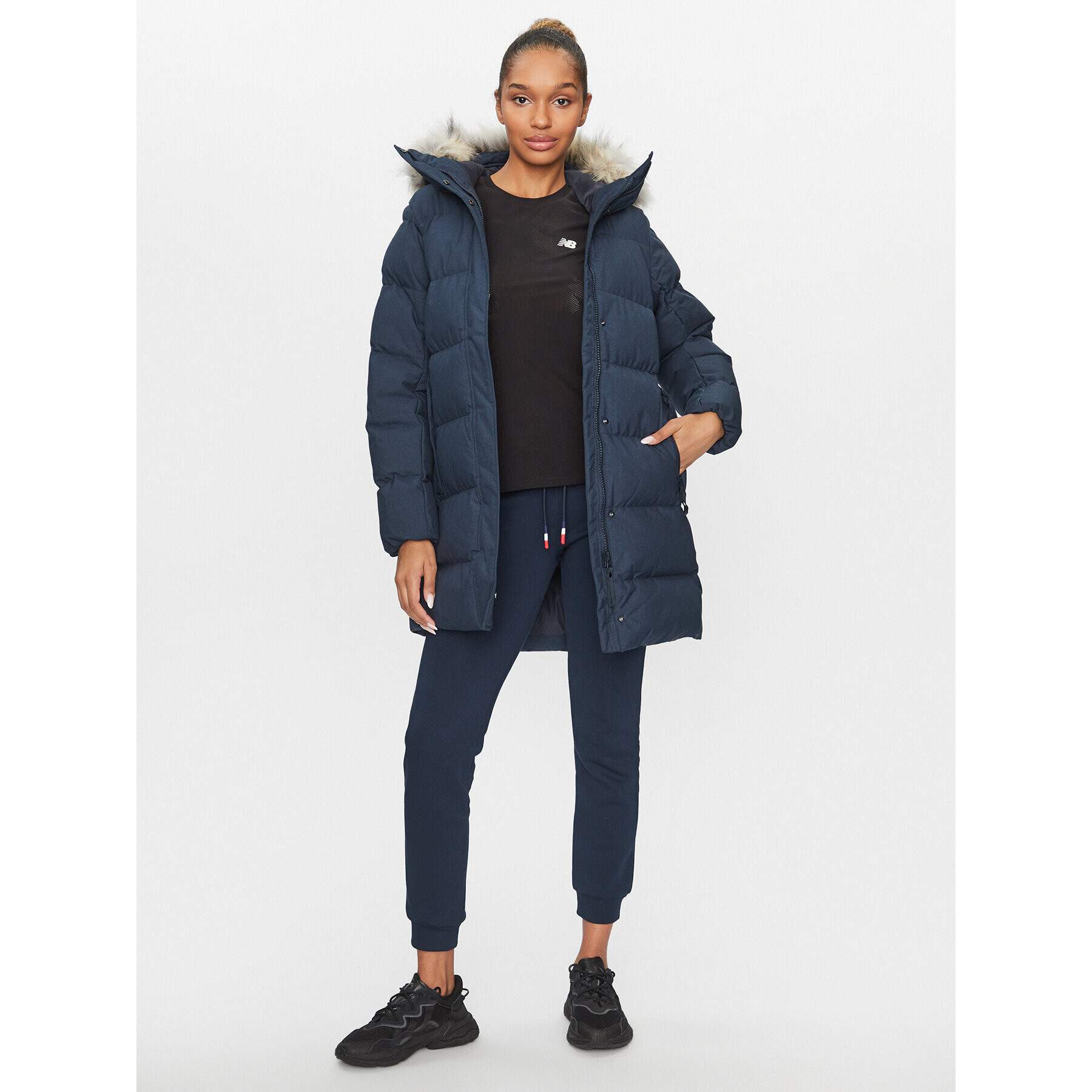 Helly Hansen Пухено яке Blossom 53624 Тъмносин Regular Fit - Pepit.bg