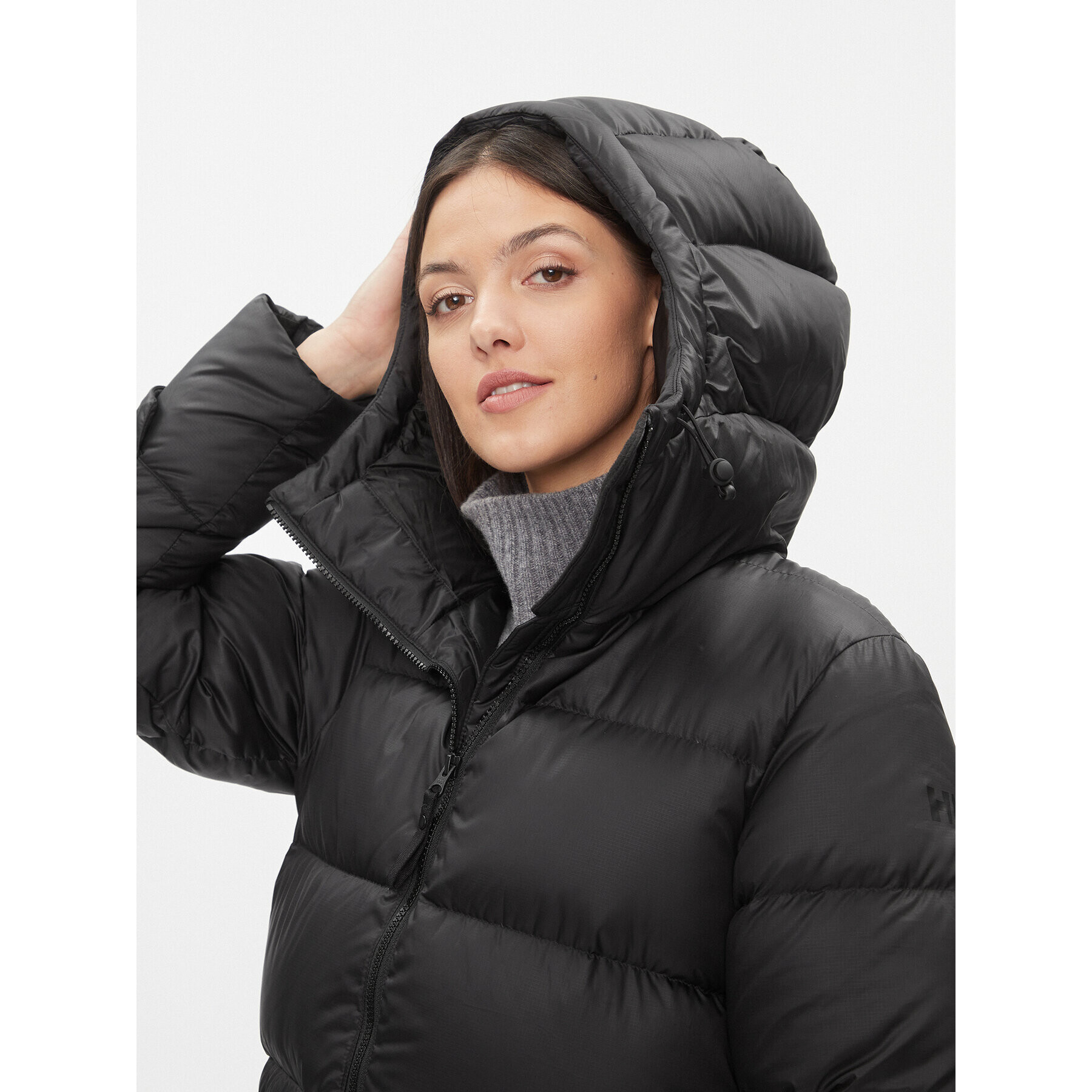 Helly Hansen Пухено яке Essence Down 53817 Черен Regular Fit - Pepit.bg