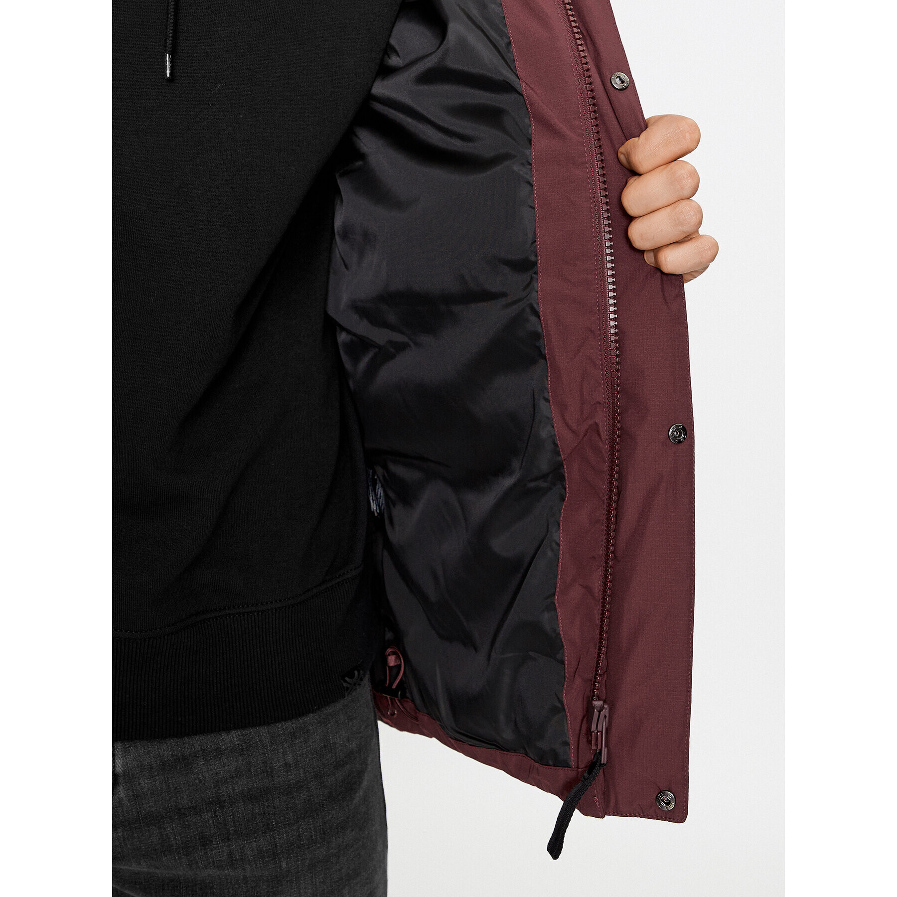 Helly Hansen Пухено яке Explorer Puffy Jacket 53994 Бордо Regular Fit - Pepit.bg