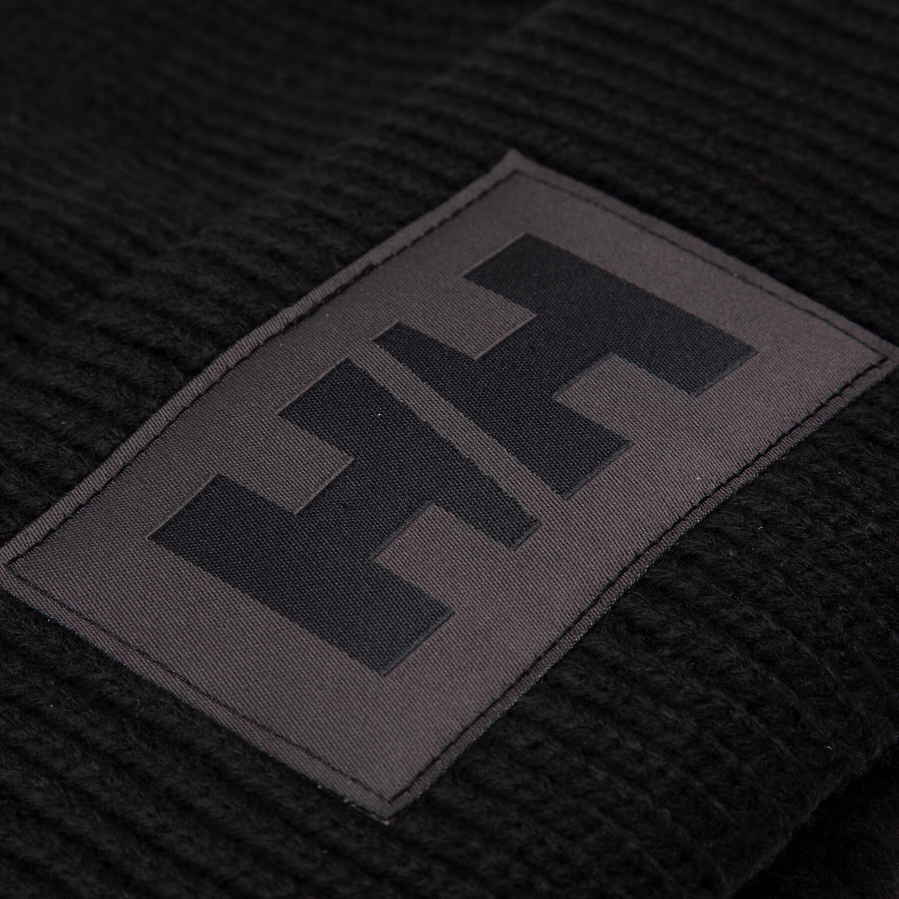 Helly Hansen Шапка Box Beanie 53648 Черен - Pepit.bg