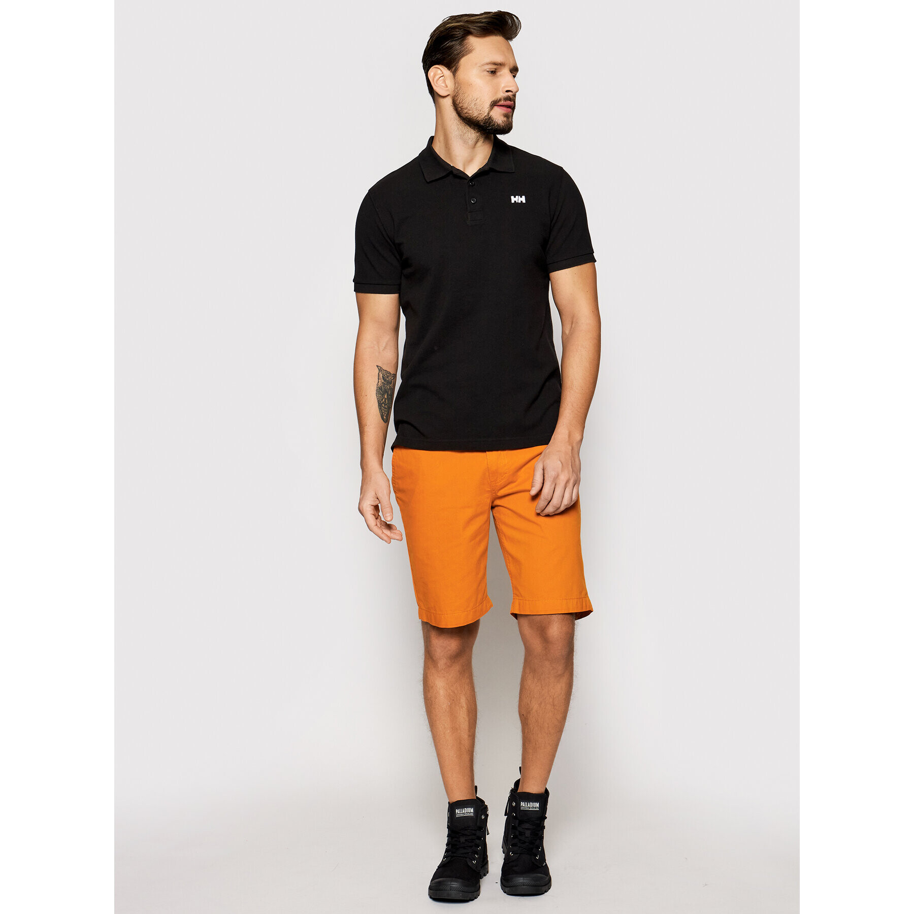 Helly Hansen Шорти от плат Bermuda 33940 Оранжев Regular Fit - Pepit.bg