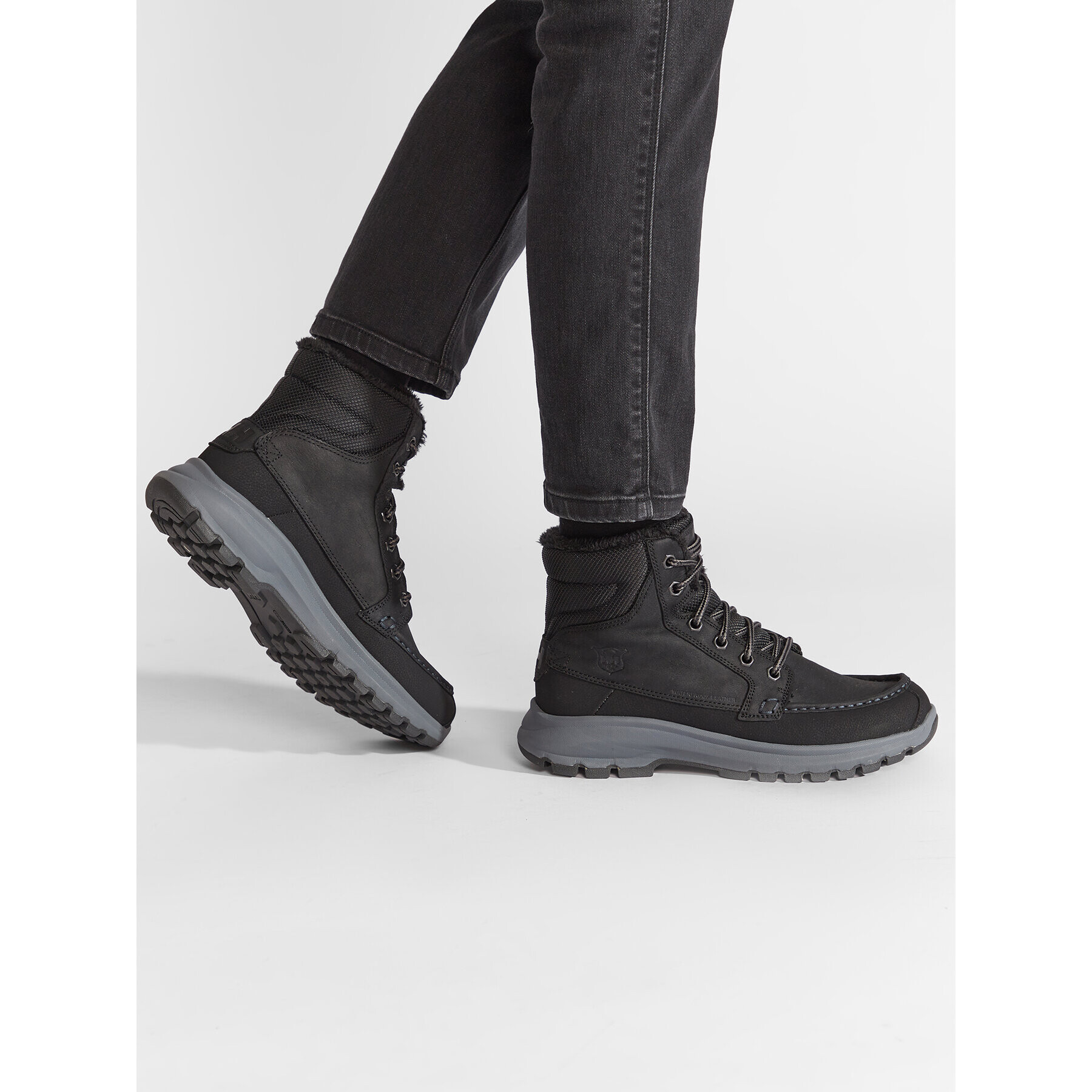 Helly Hansen Туристически Garibaldi V3 114-22.991 Черен - Pepit.bg