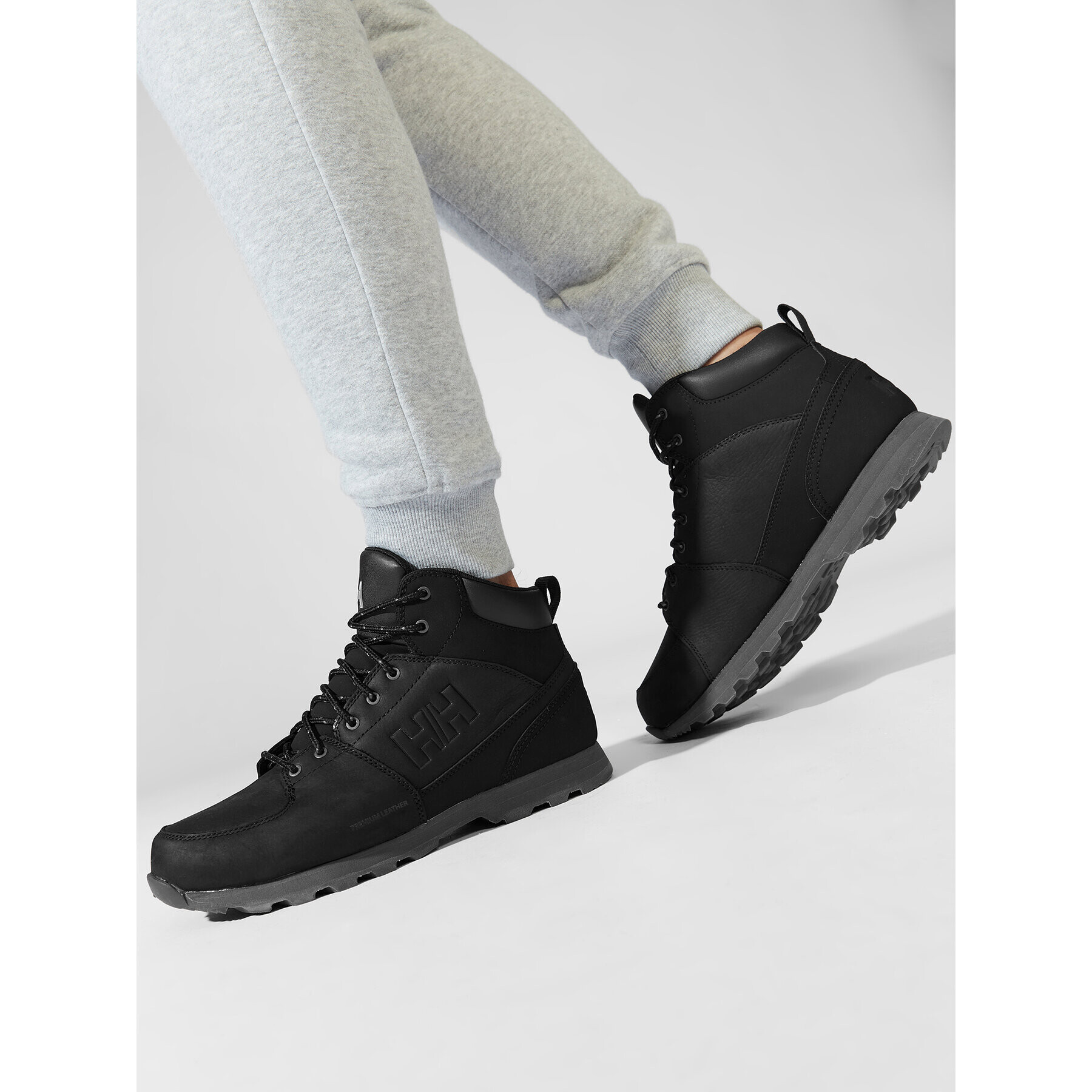 Helly Hansen Туристически Tsuga 11454_992 Черен - Pepit.bg