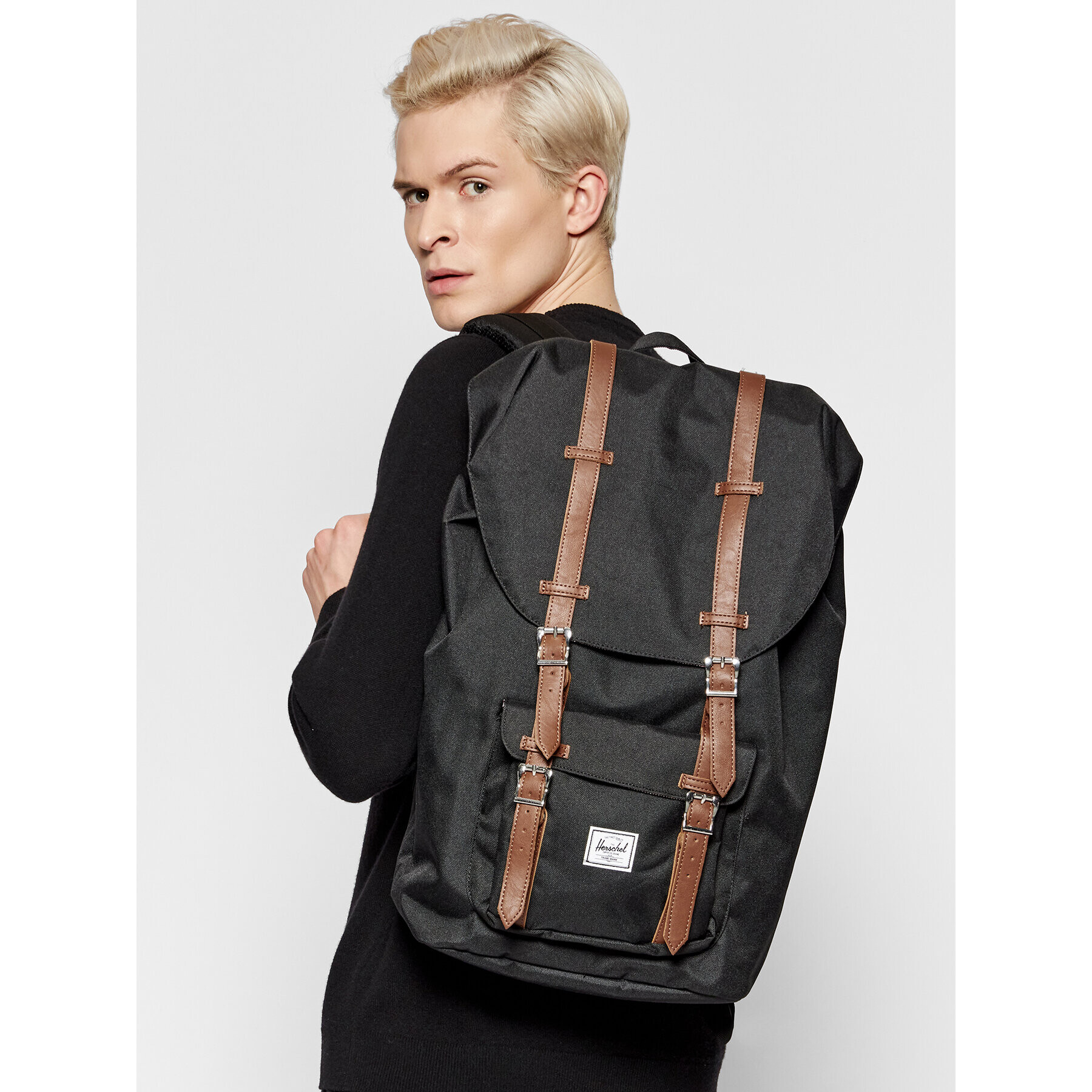 Herschel Раница Lil Amer 10014-00001 Черен - Pepit.bg