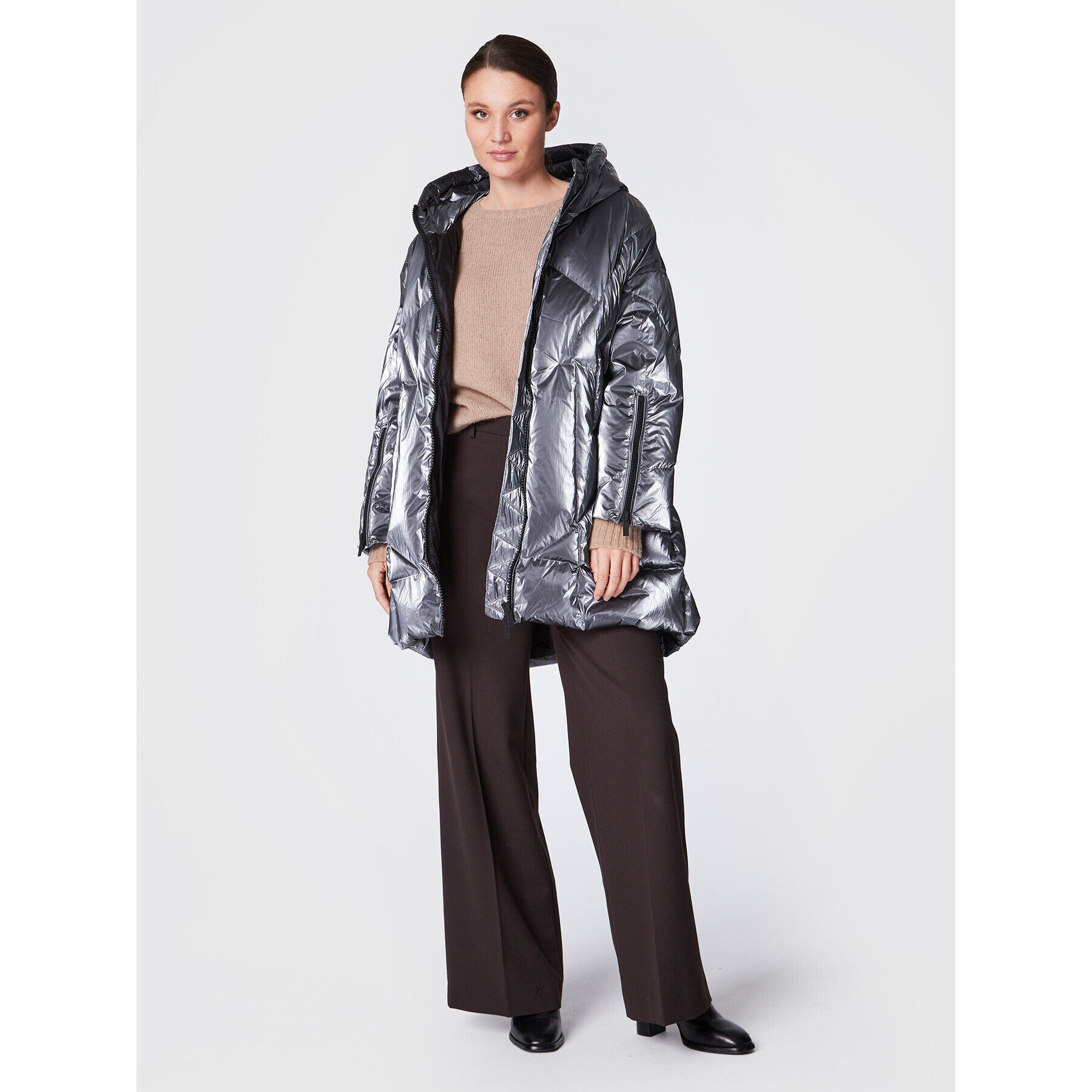 Hetregó Пухено яке Judith 8M785 22WD16 Сребрист Relaxed Fit - Pepit.bg