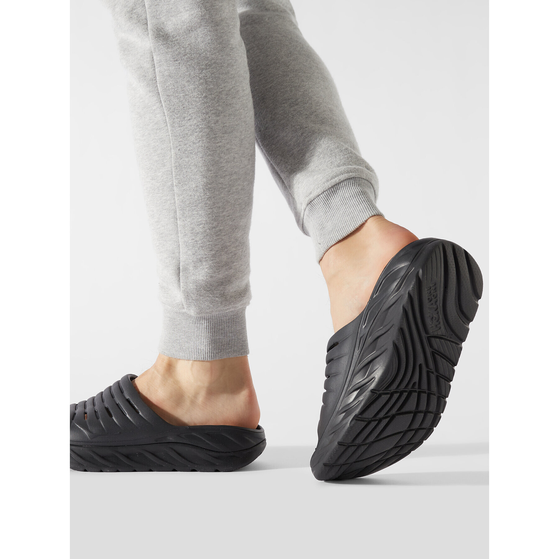 Hoka Чехли M Ora Recovery Slide 1099673 Черен - Pepit.bg