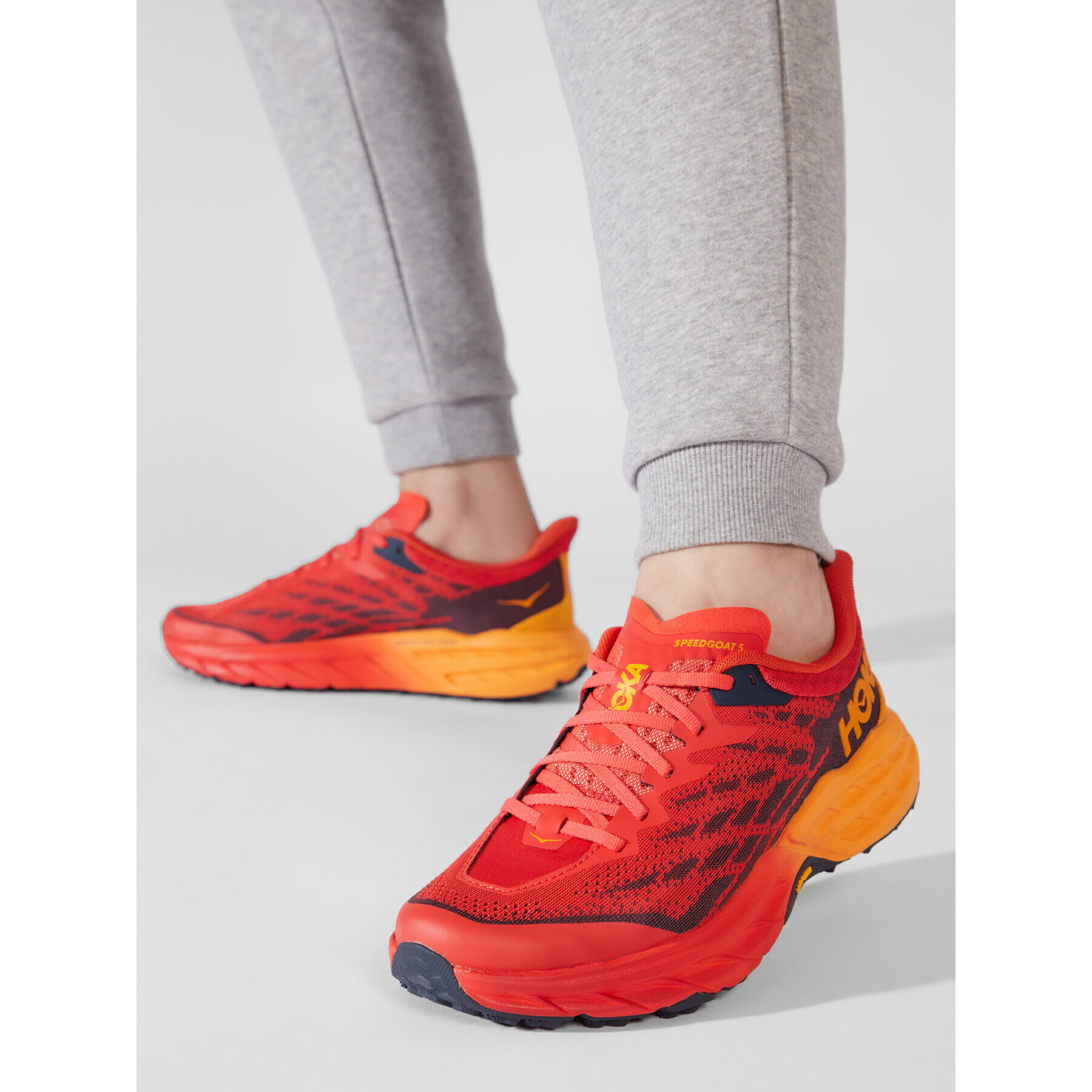 Hoka Обувки M Speedgoat 5 1123157 Червен - Pepit.bg