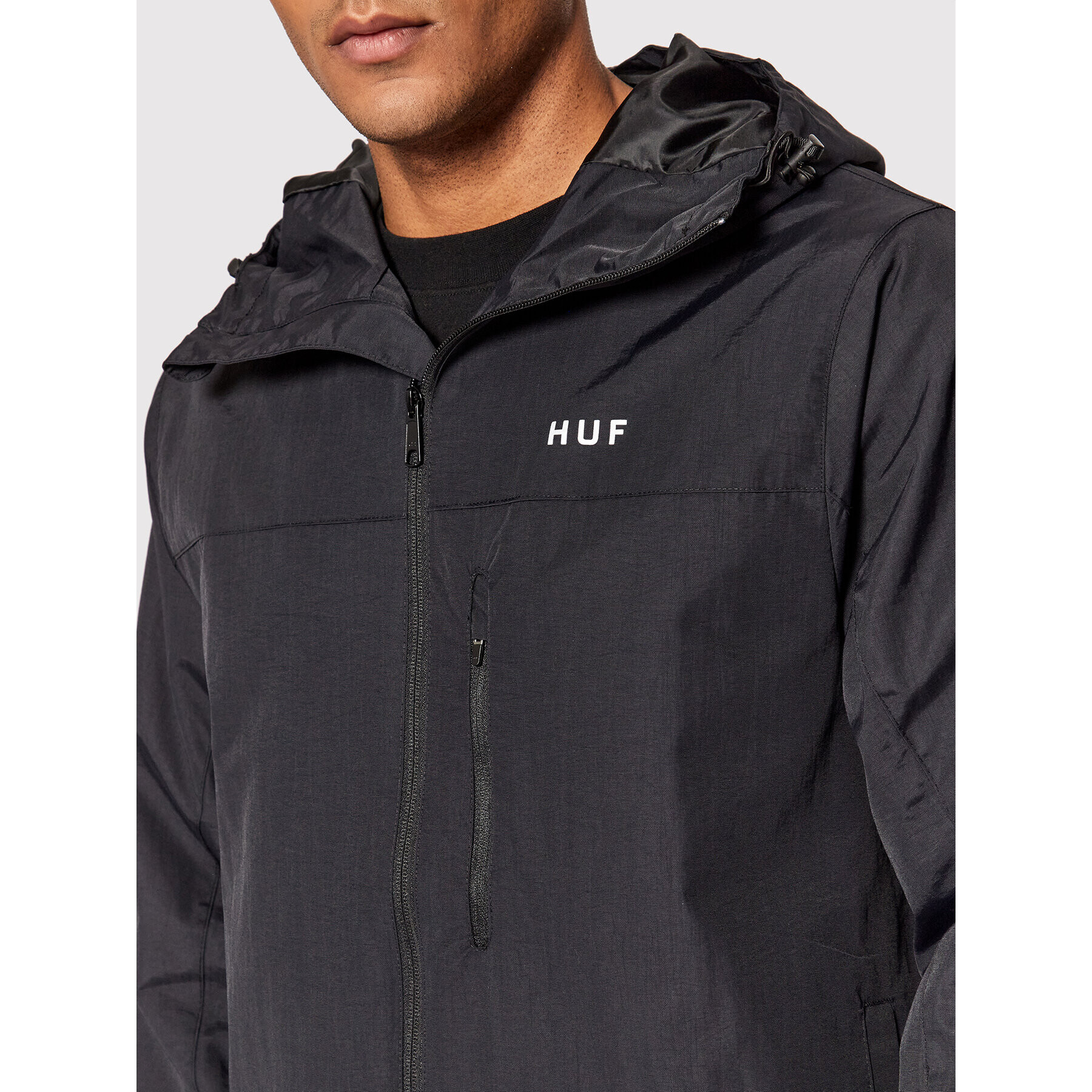 HUF Преходно яке Essentials JK00350 Черен Regular Fit - Pepit.bg