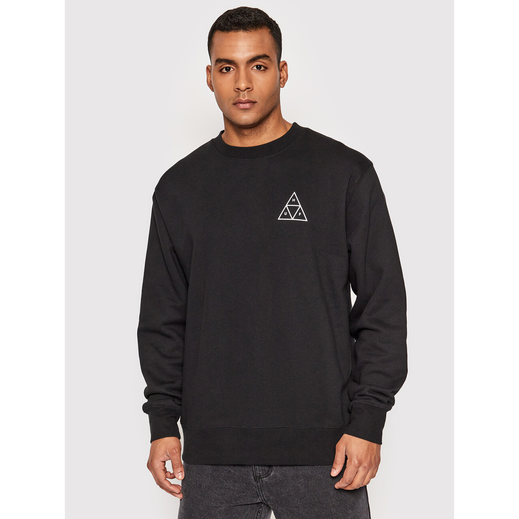 HUF Суитшърт Essentials Triple Triangle PF00492 Черен Regular Fit - Pepit.bg