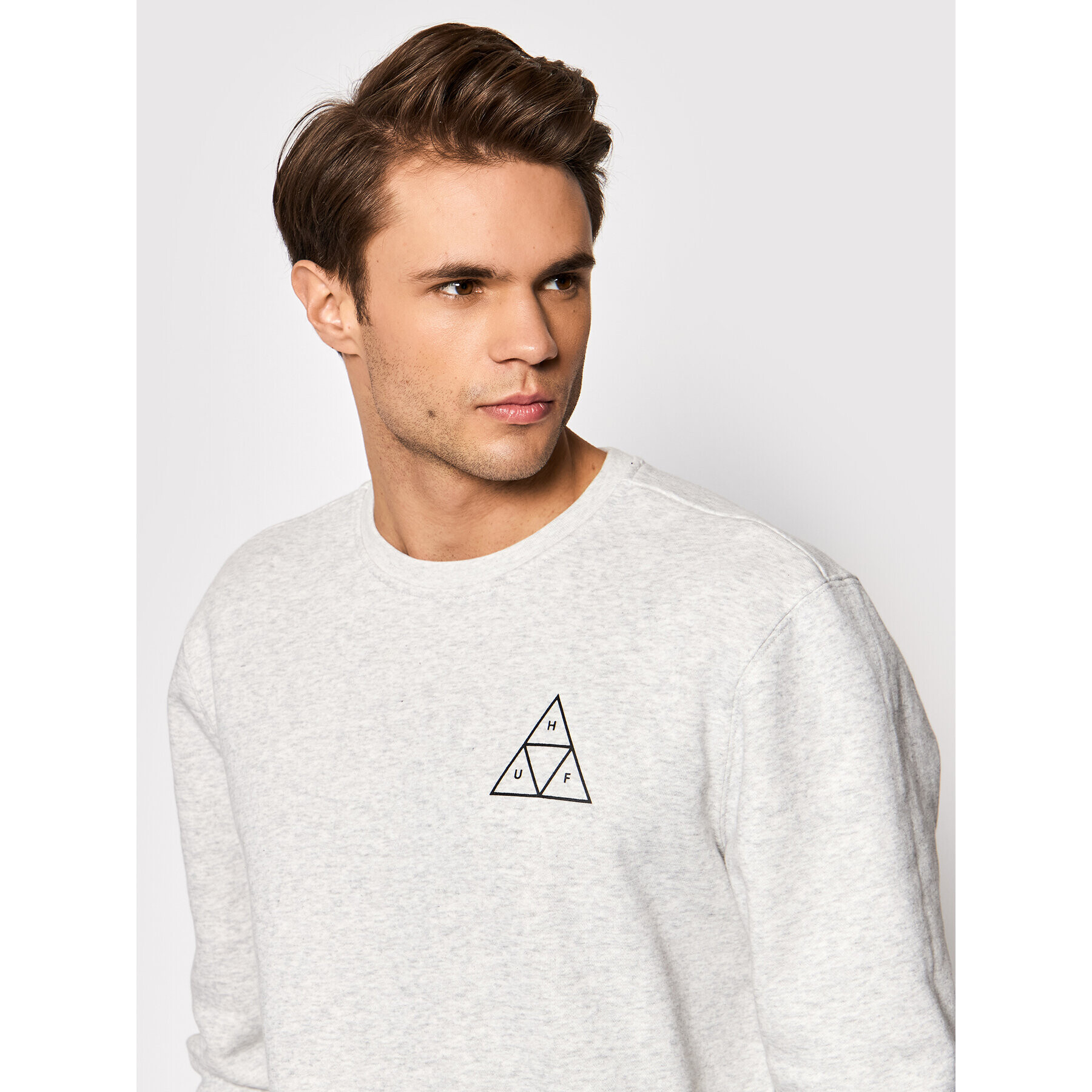 HUF Суитшърт Essentials TT Crew PF00101 Сив Regular Fit - Pepit.bg